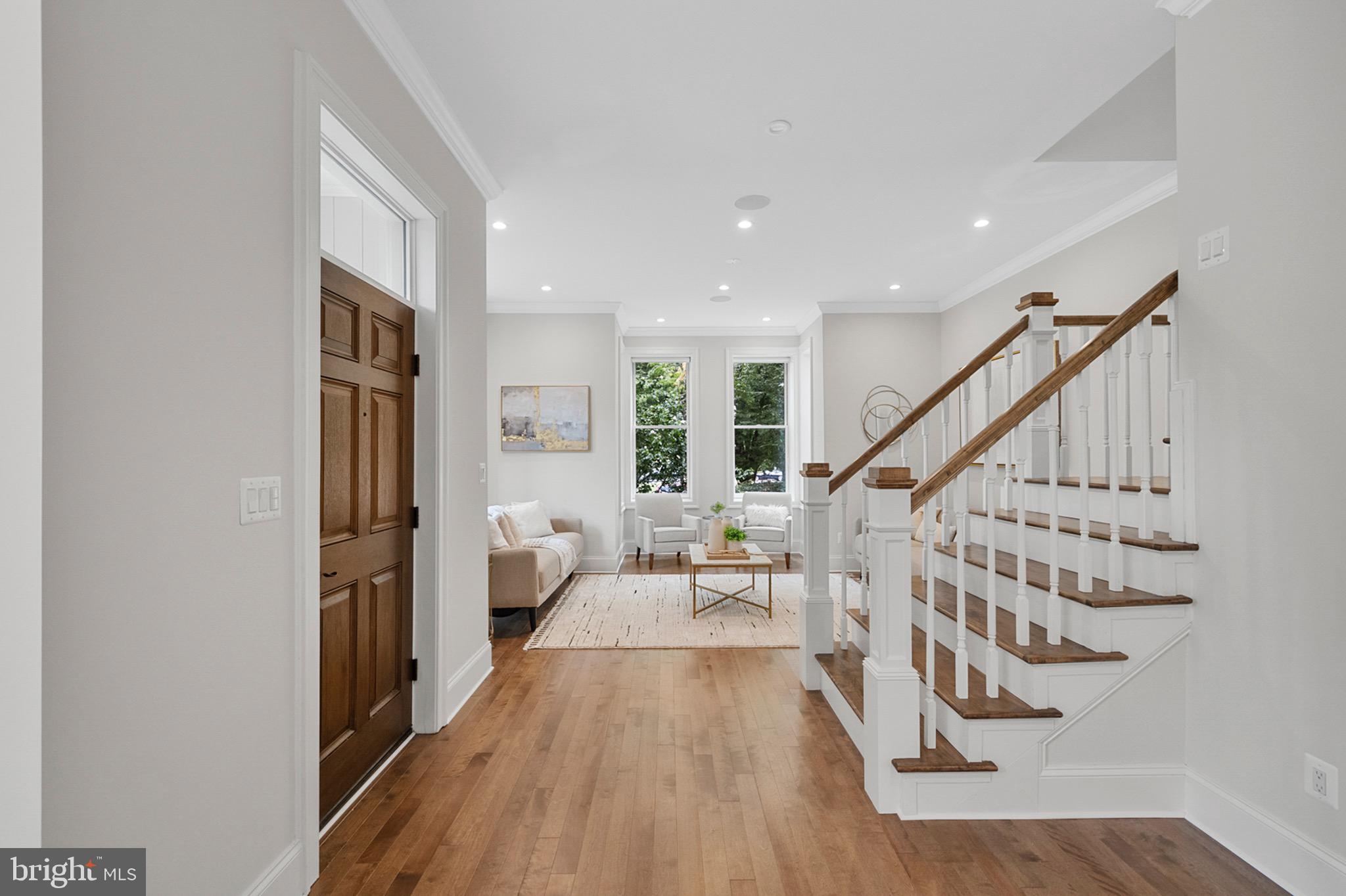 123 13TH STREET SE