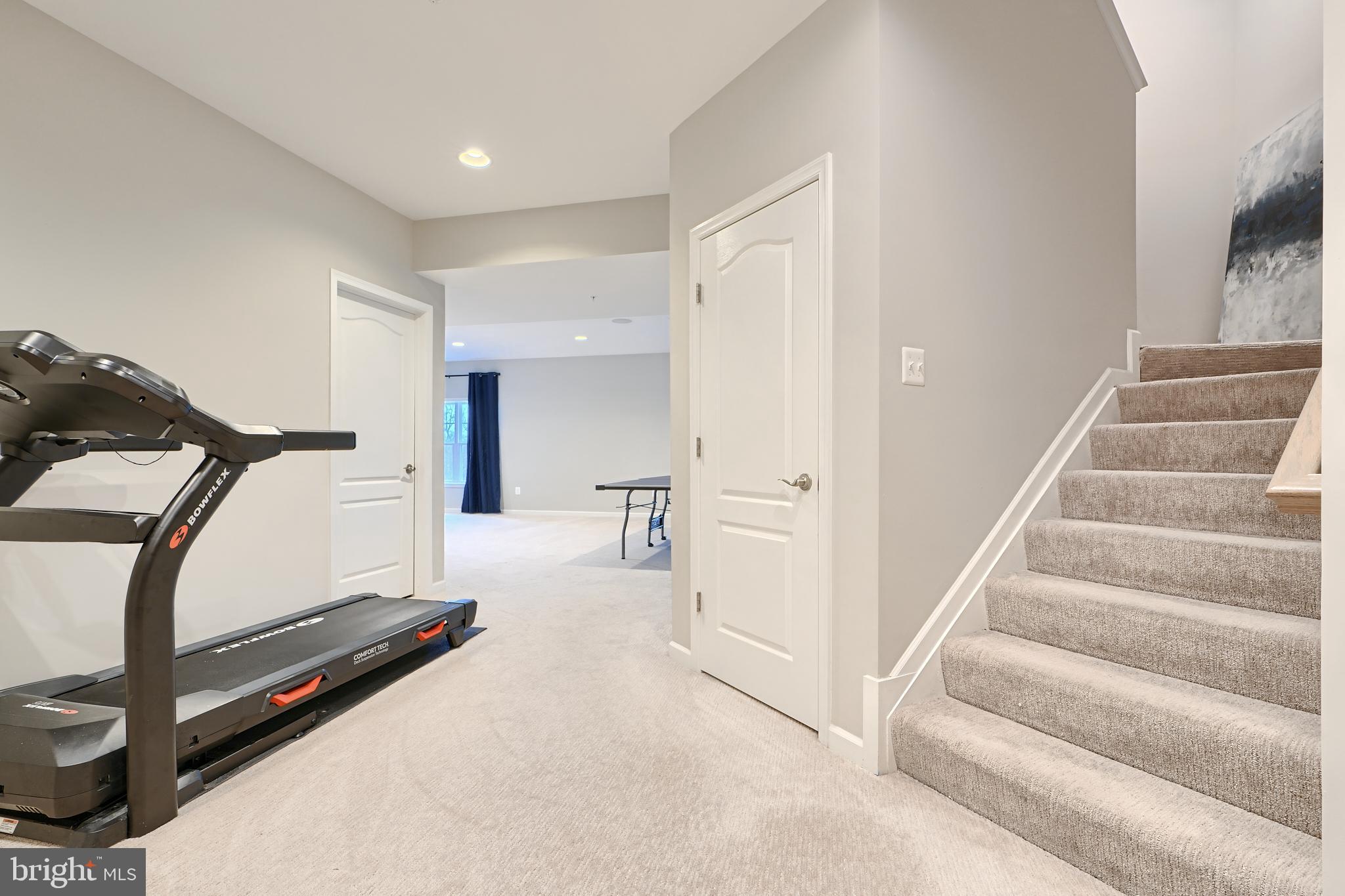 OLD COURT - Residential