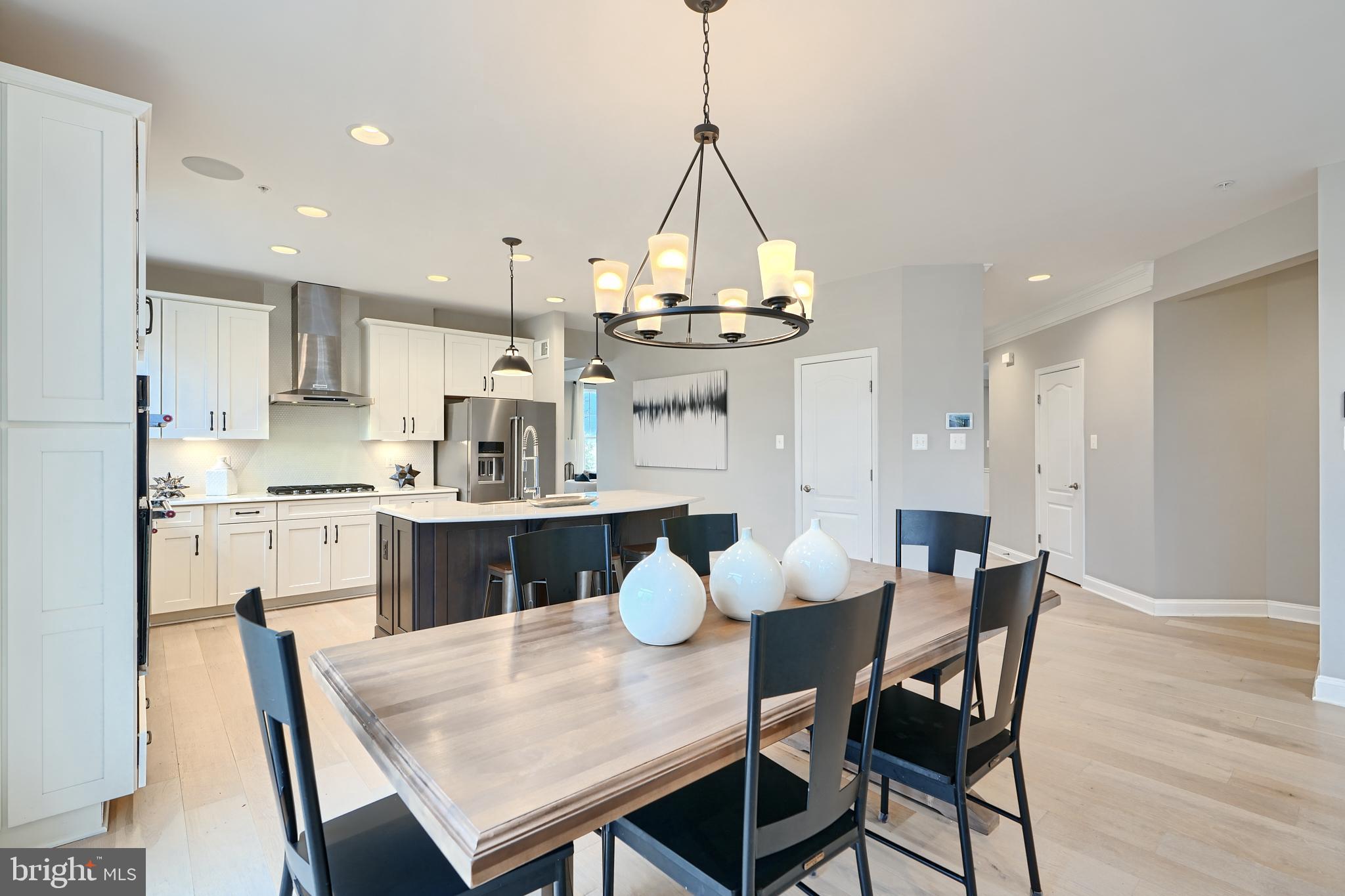 OLD COURT - Residential