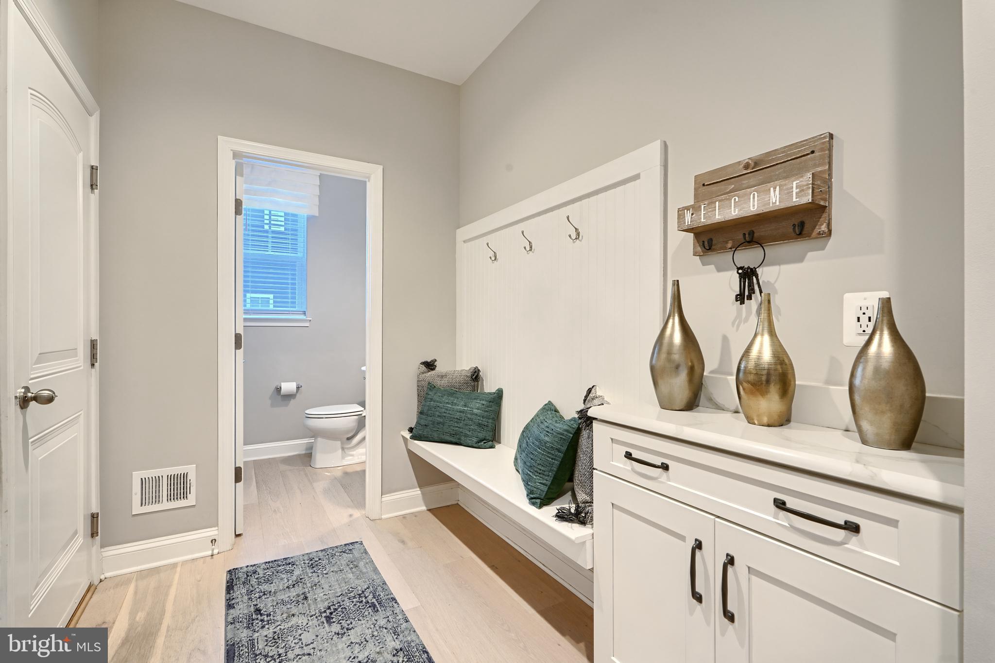 OLD COURT - Residential