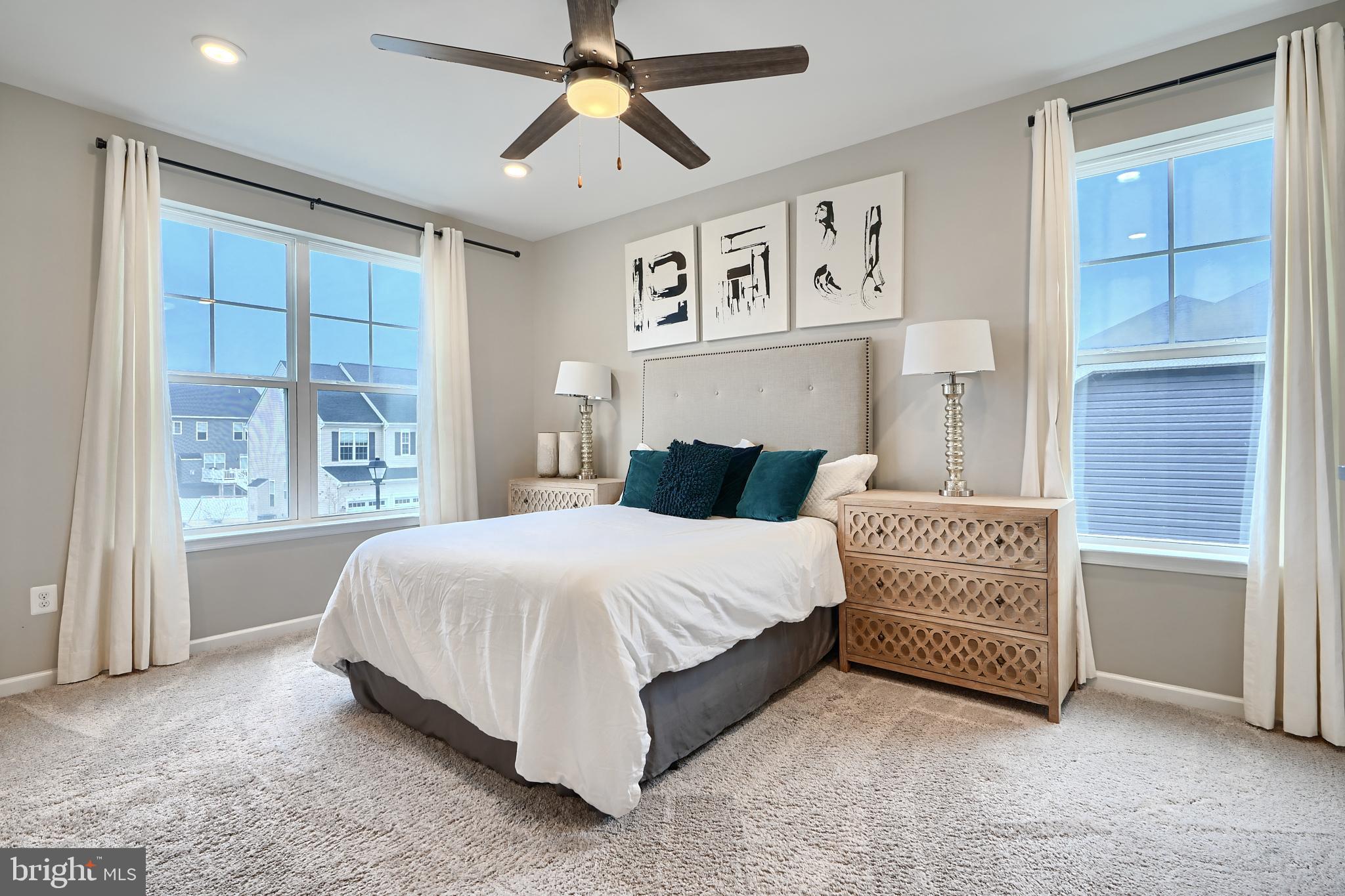 OLD COURT - Residential