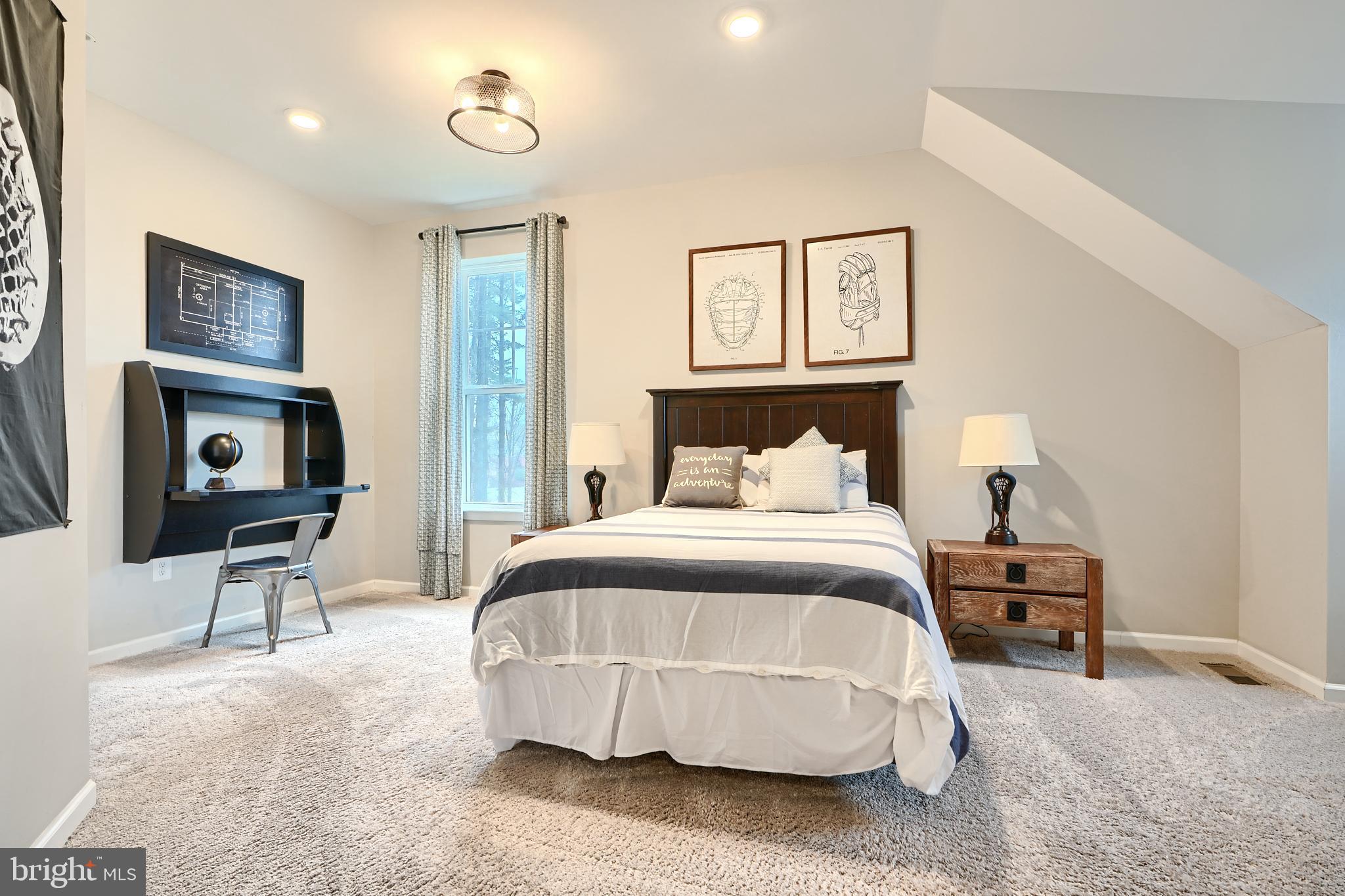 OLD COURT - Residential