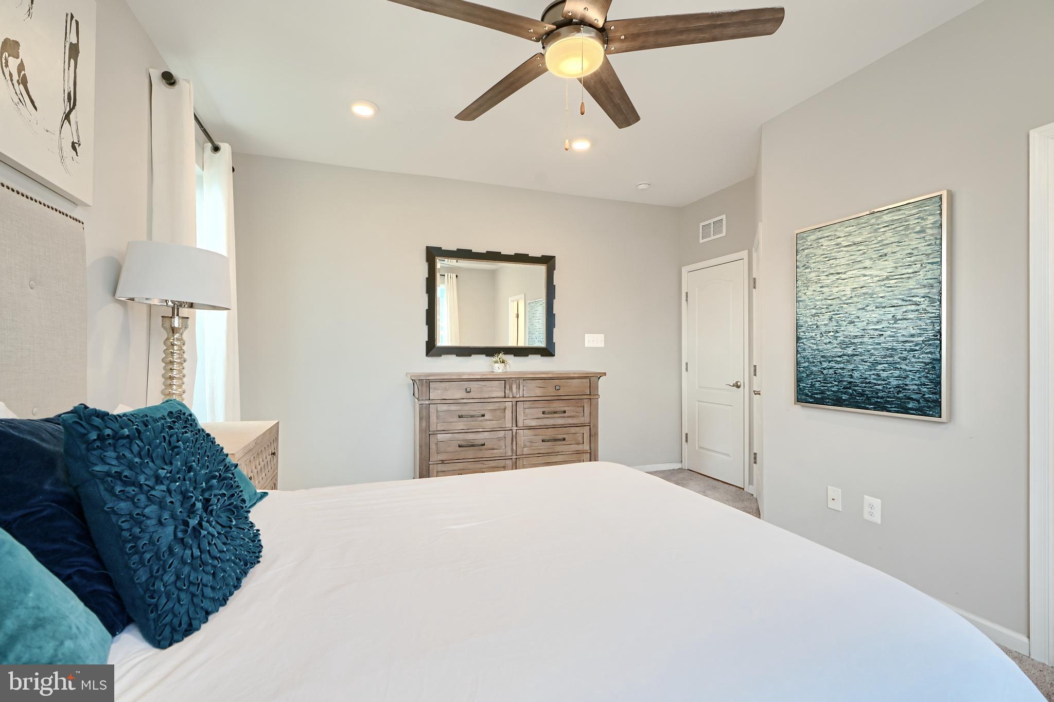 OLD COURT - Residential