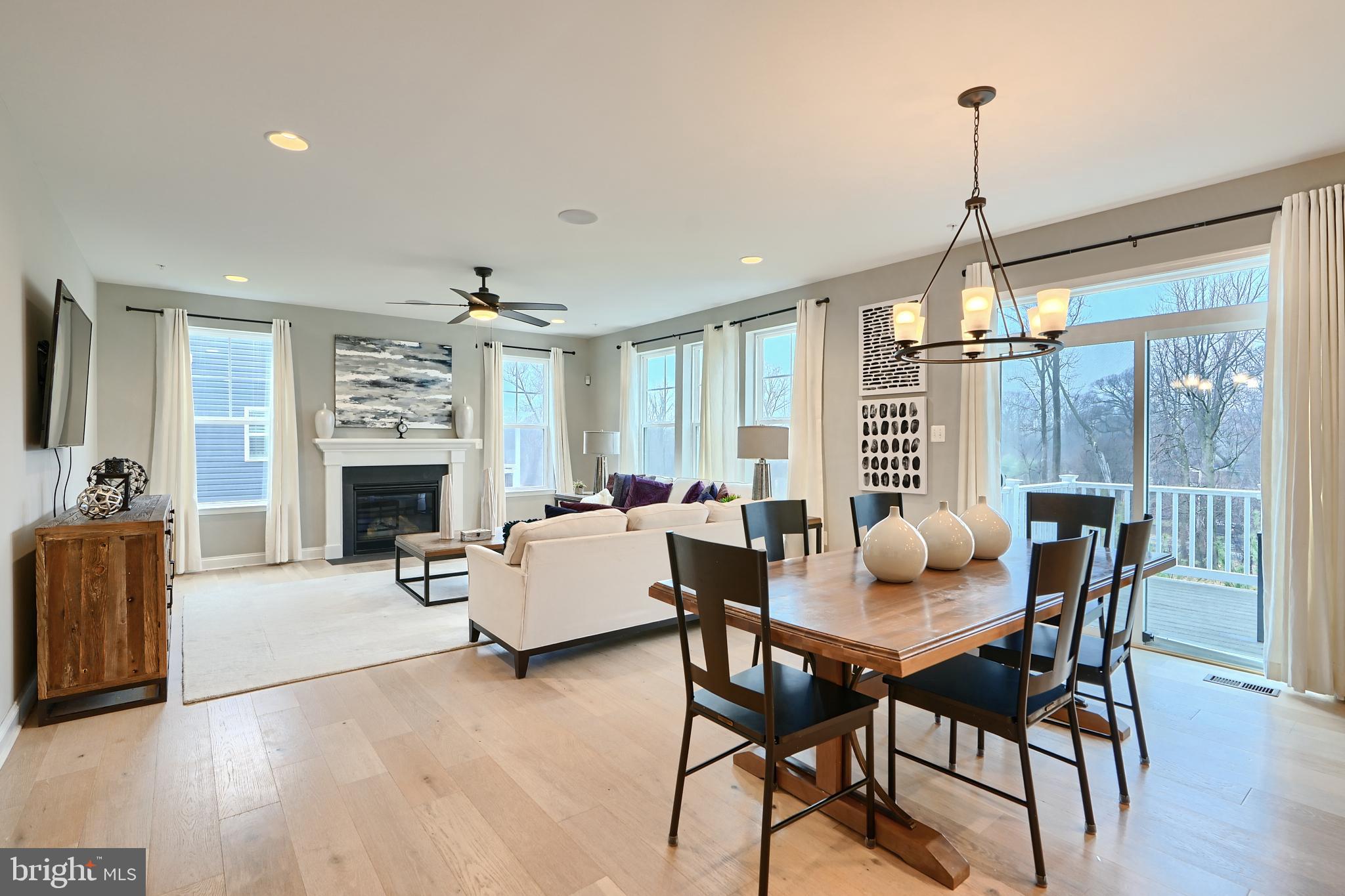 OLD COURT - Residential