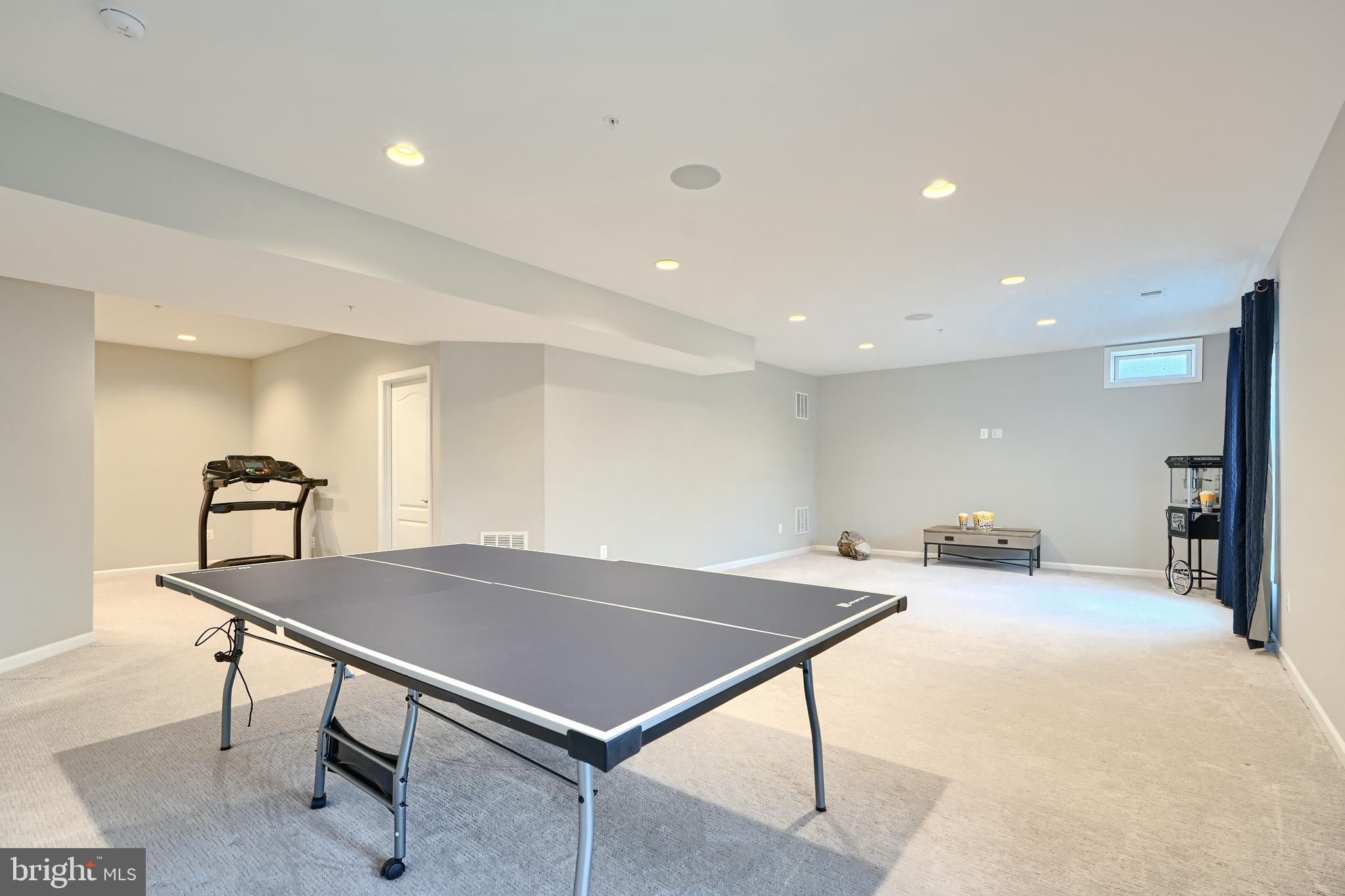 OLD COURT - Residential