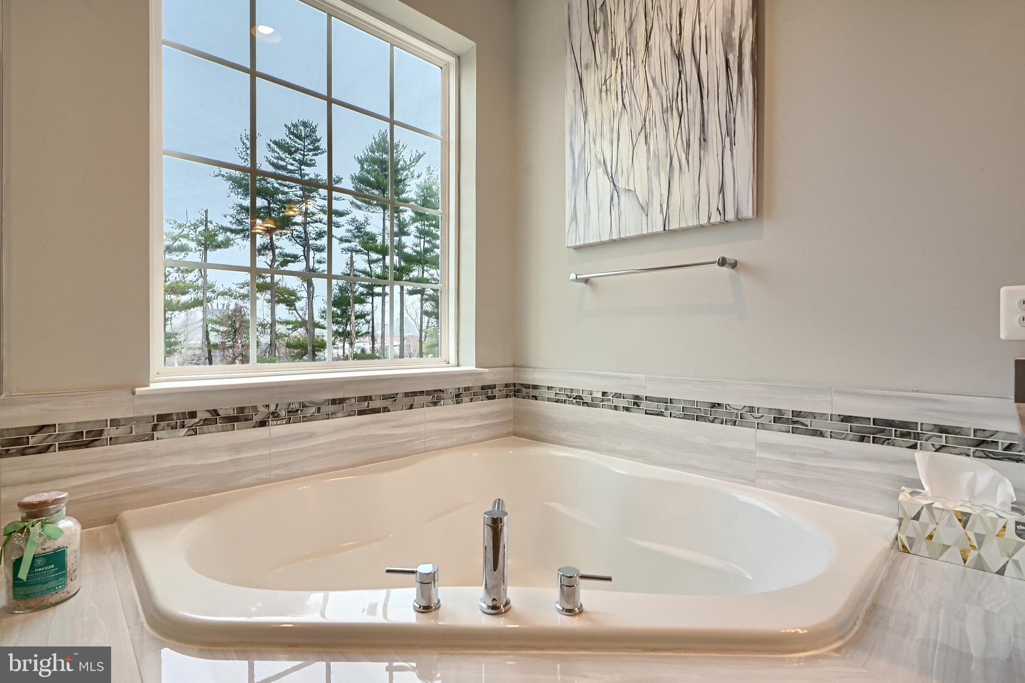 OLD COURT - Residential