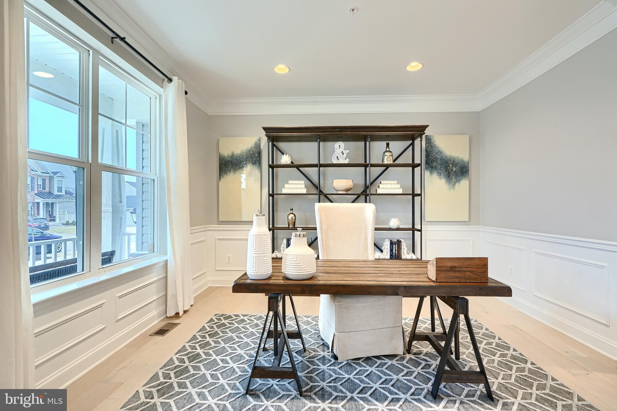 OLD COURT - Residential