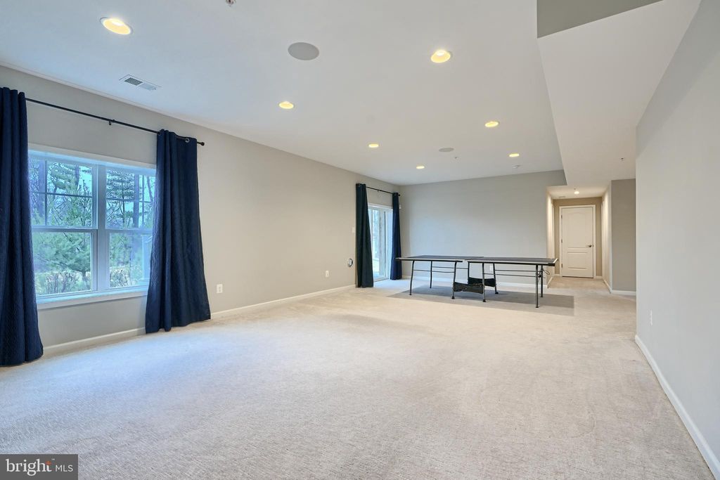 listing image 87