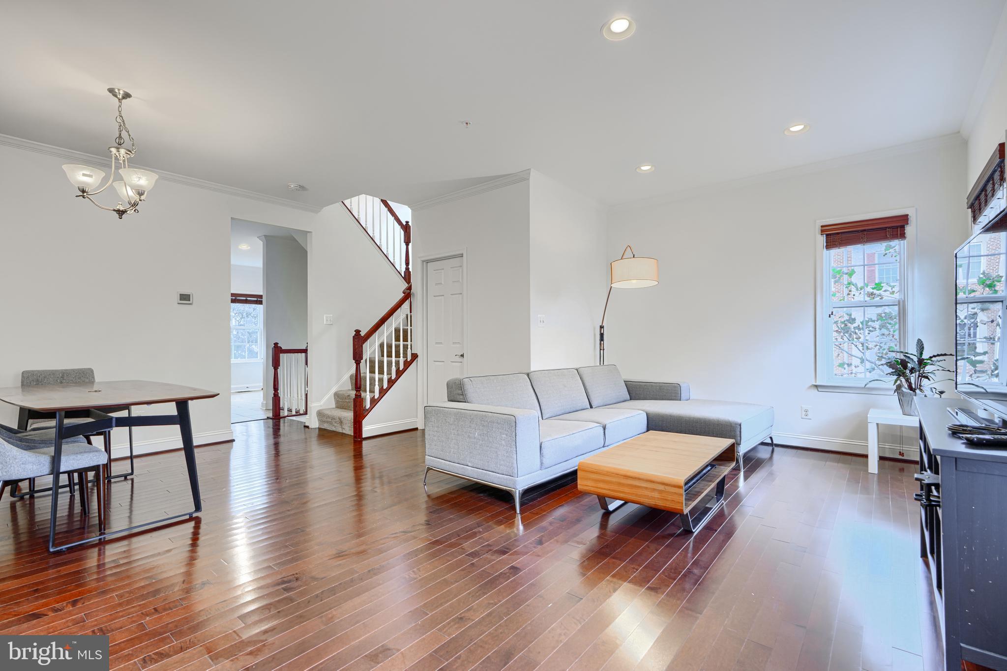 CAMDEN CROSSING - Residential