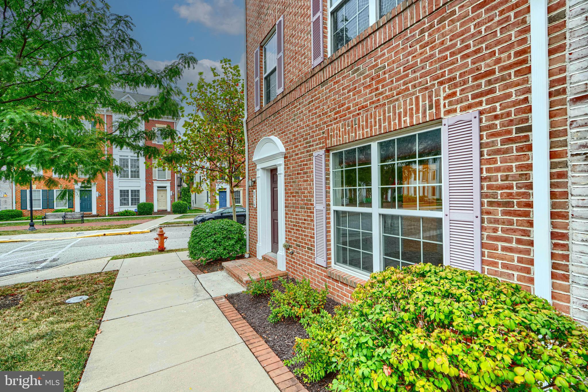 CAMDEN CROSSING - Residential