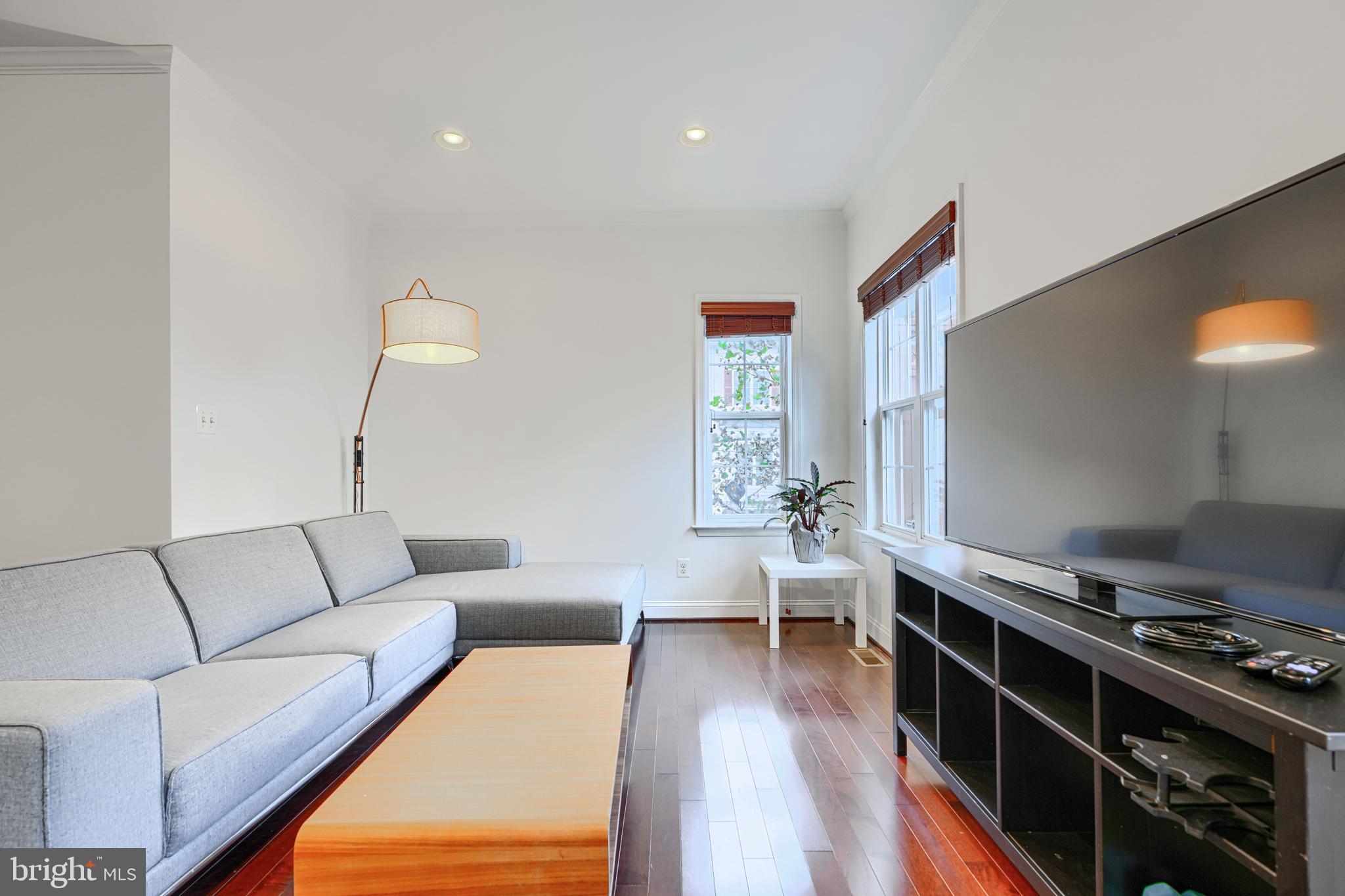 CAMDEN CROSSING - Residential