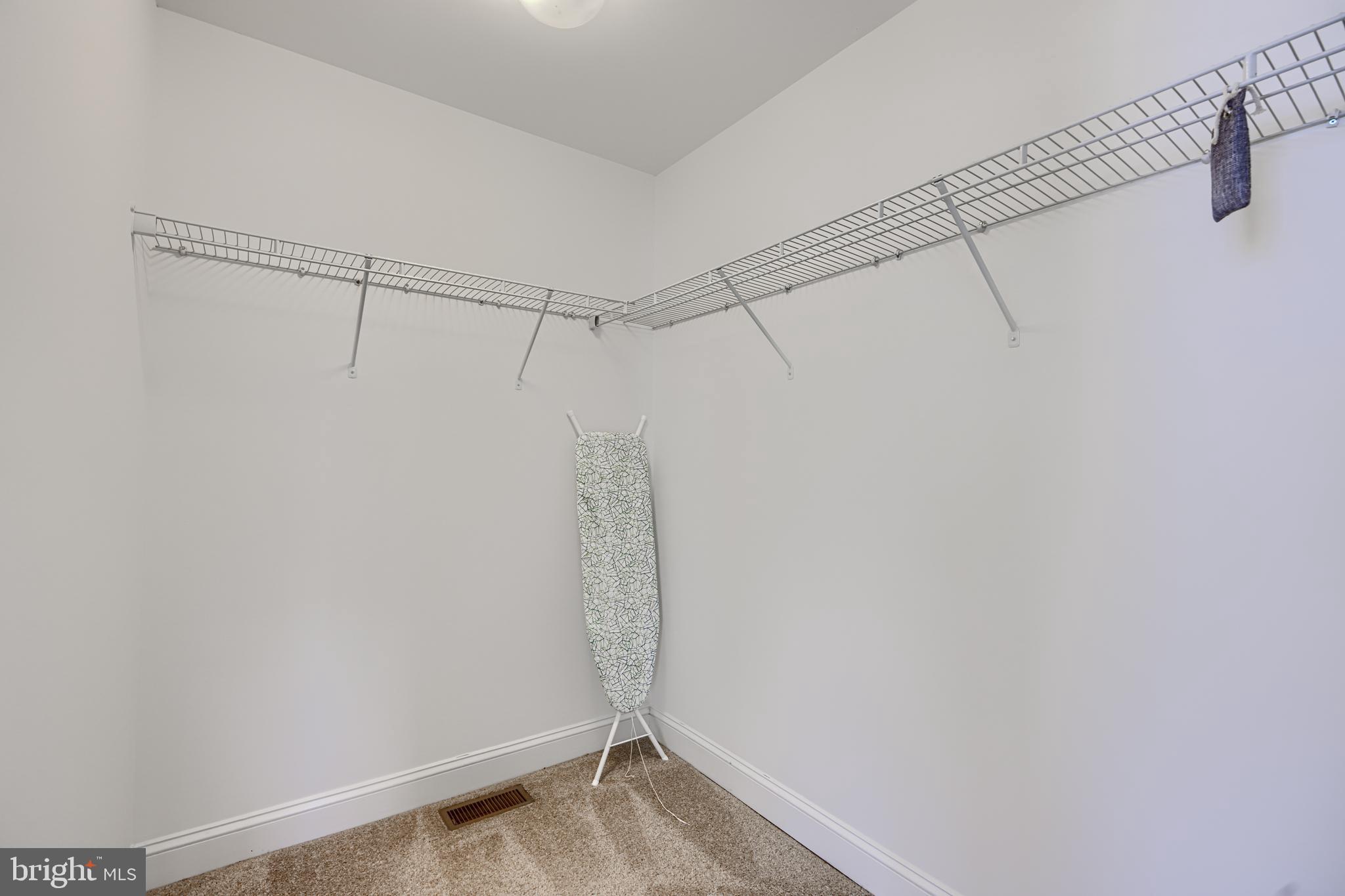 CAMDEN CROSSING - Residential