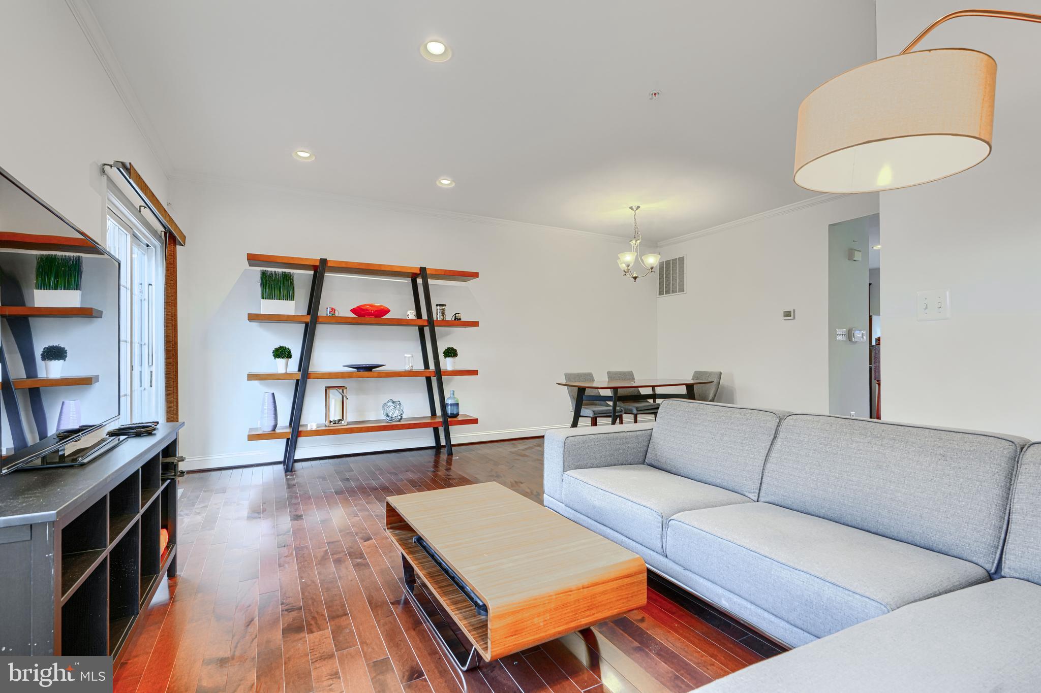 CAMDEN CROSSING - Residential
