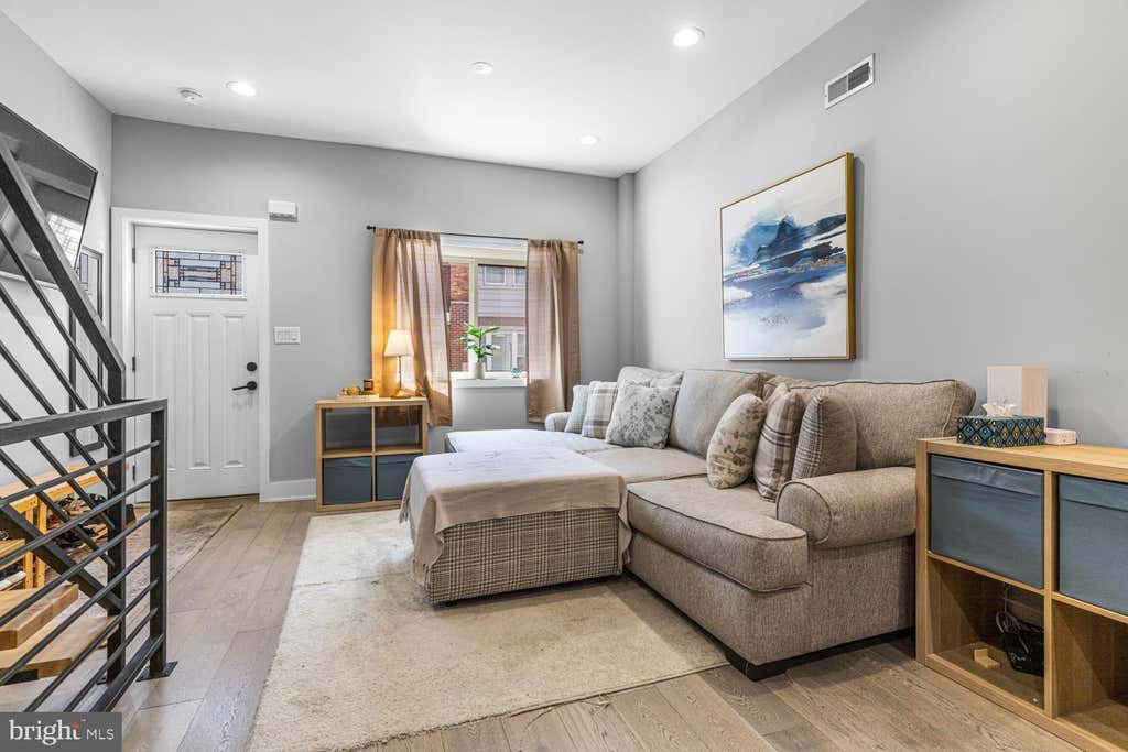 Photo of 2502 S Philip Street, PHILADELPHIA, PA 19148 (MLS # PAPH2647552)