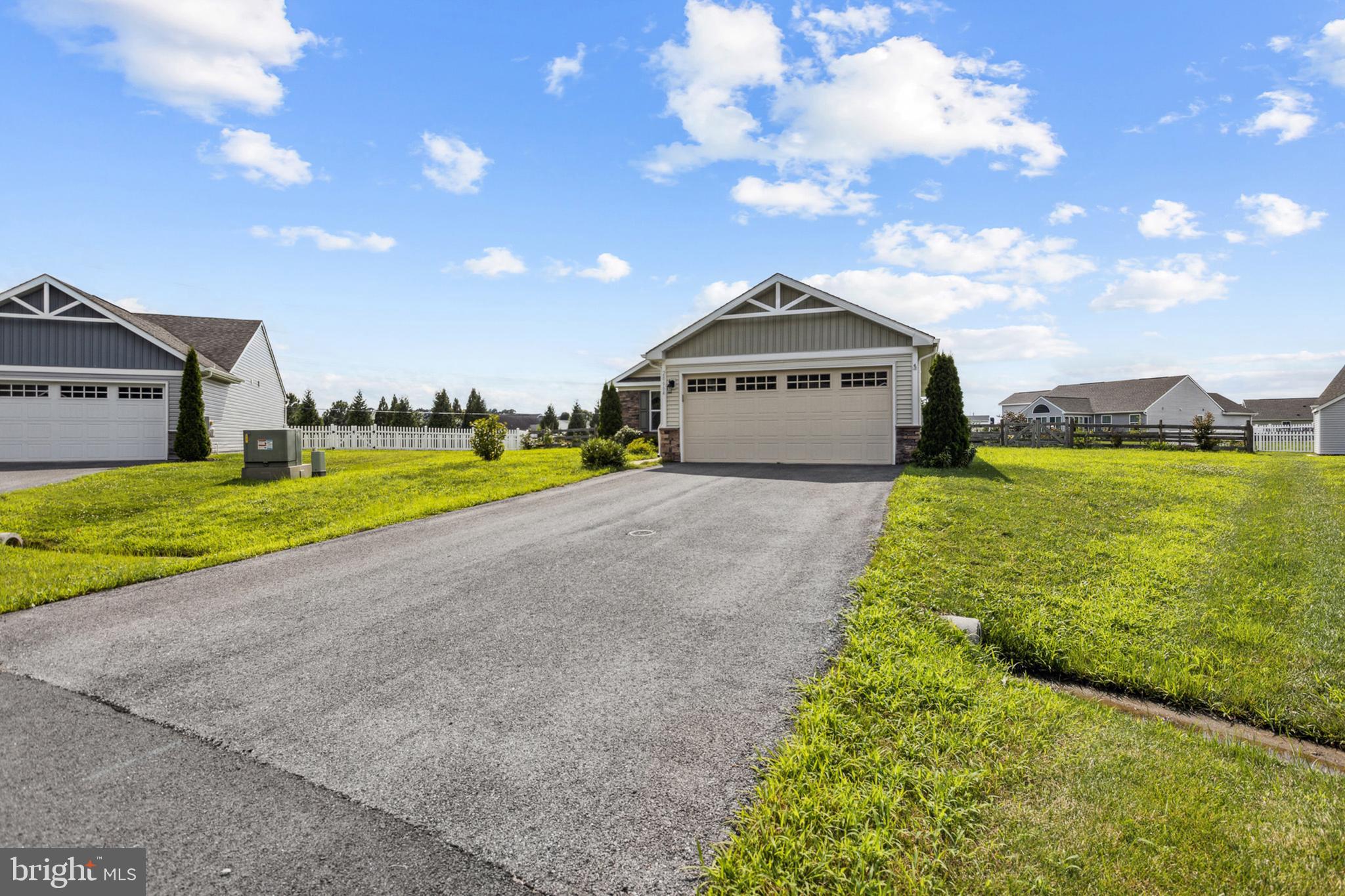 28664 HAWTHORNE TRAIL