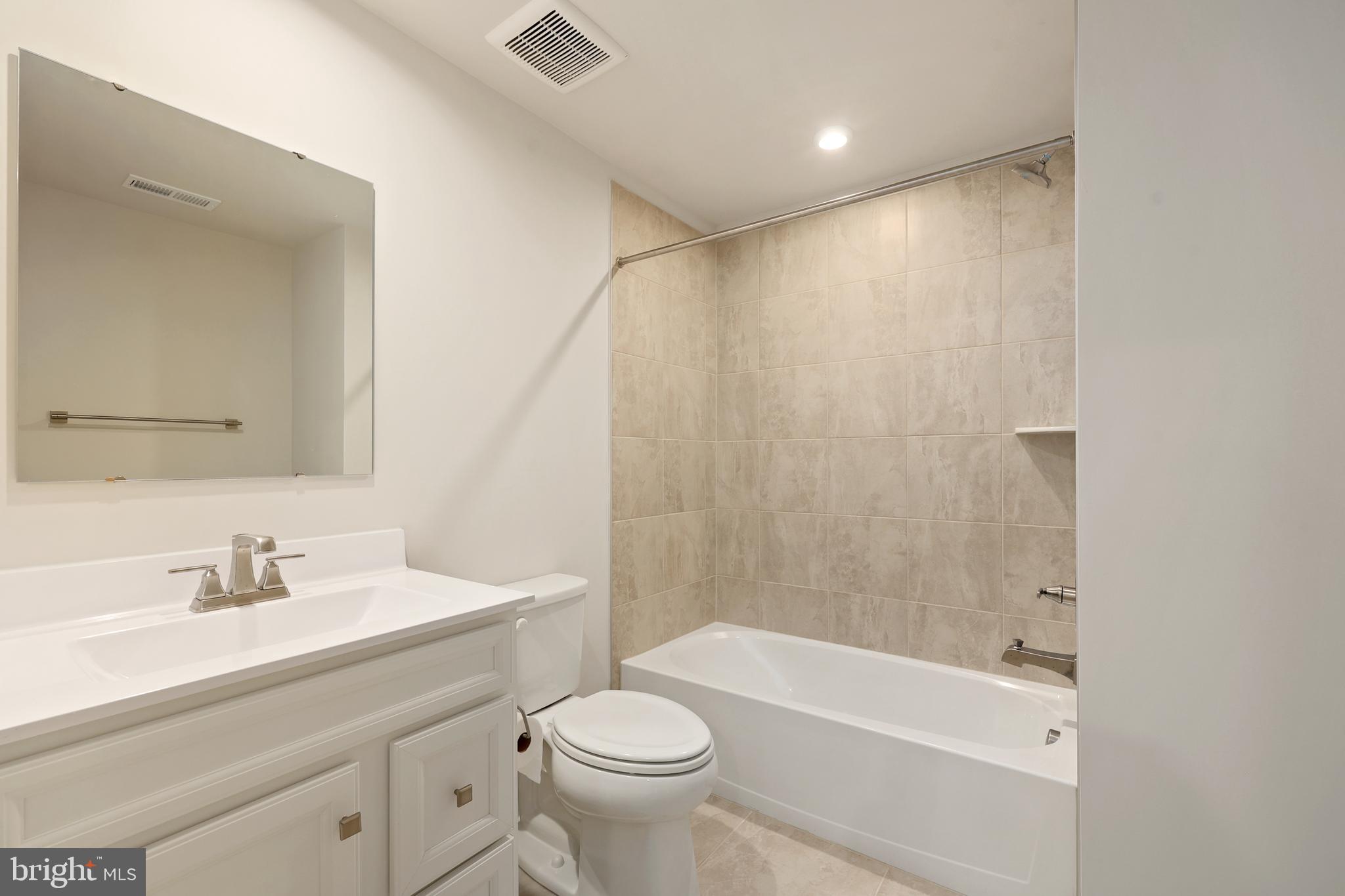 ARCADIA NORTH - Residential