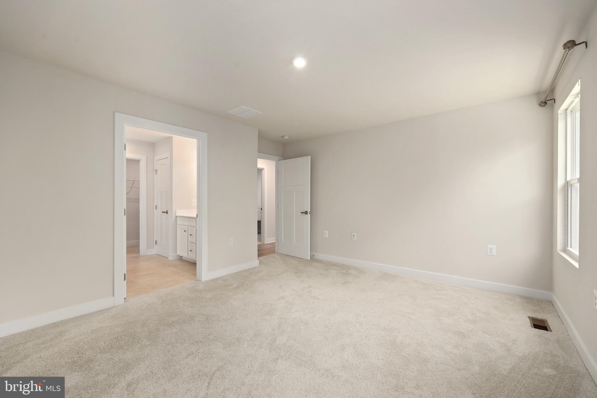 ARCADIA NORTH - Residential