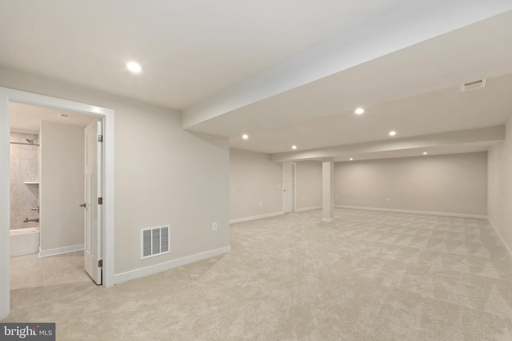 ARCADIA NORTH - Residential