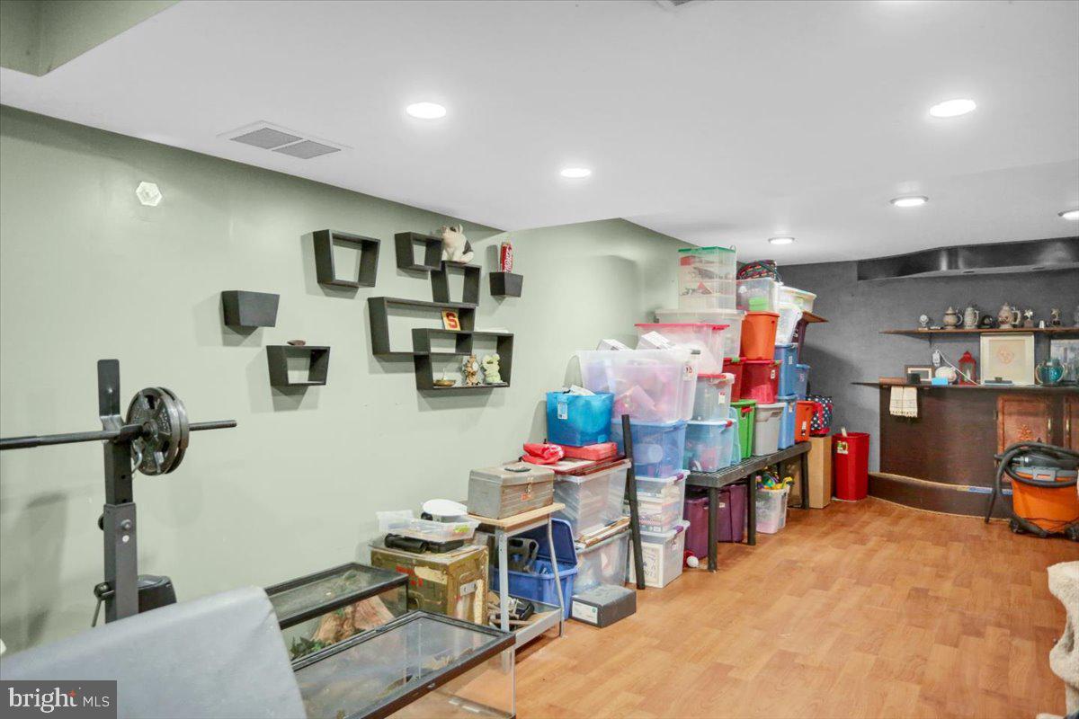 SAYLOR FARM - Residential