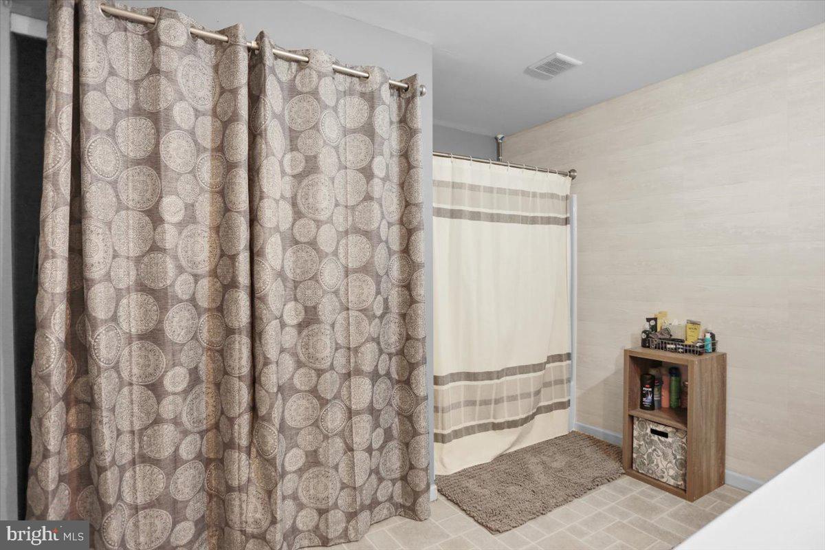 SAYLOR FARM - Residential