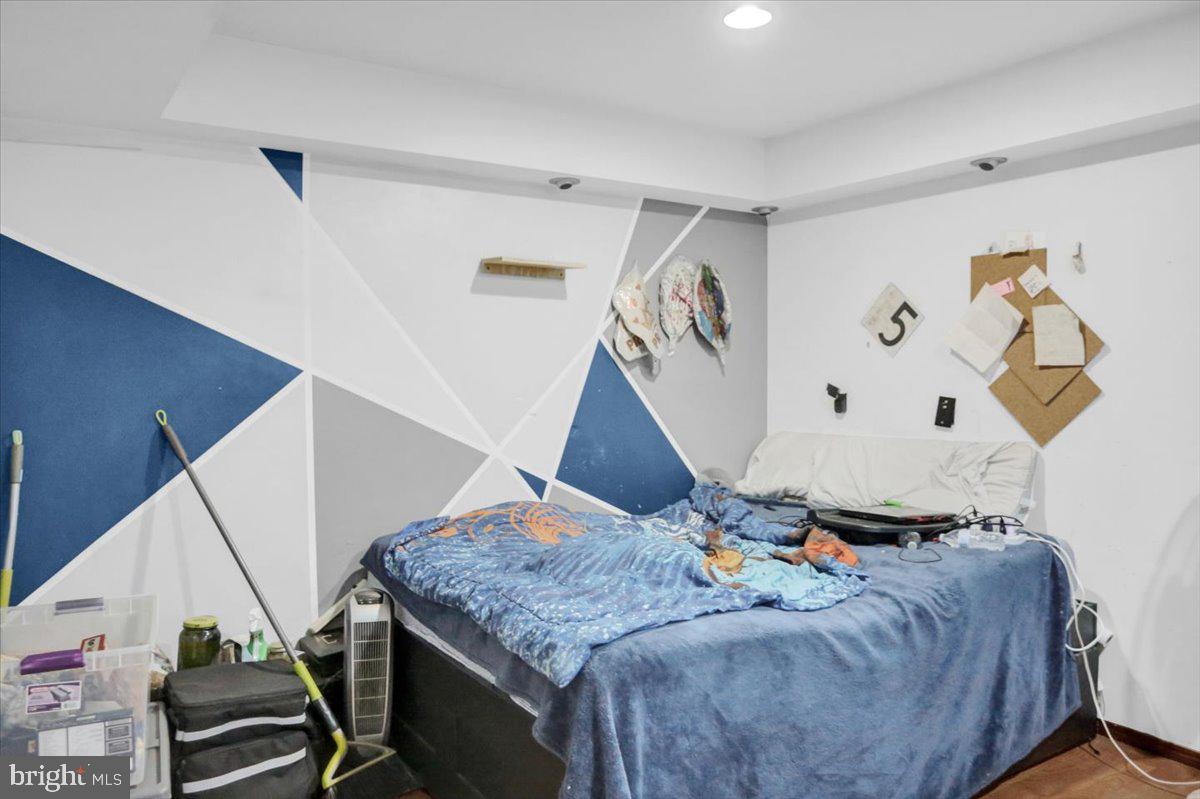 SAYLOR FARM - Residential