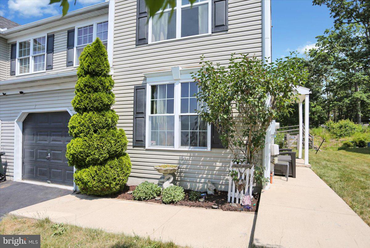 SAYLOR FARM - Residential