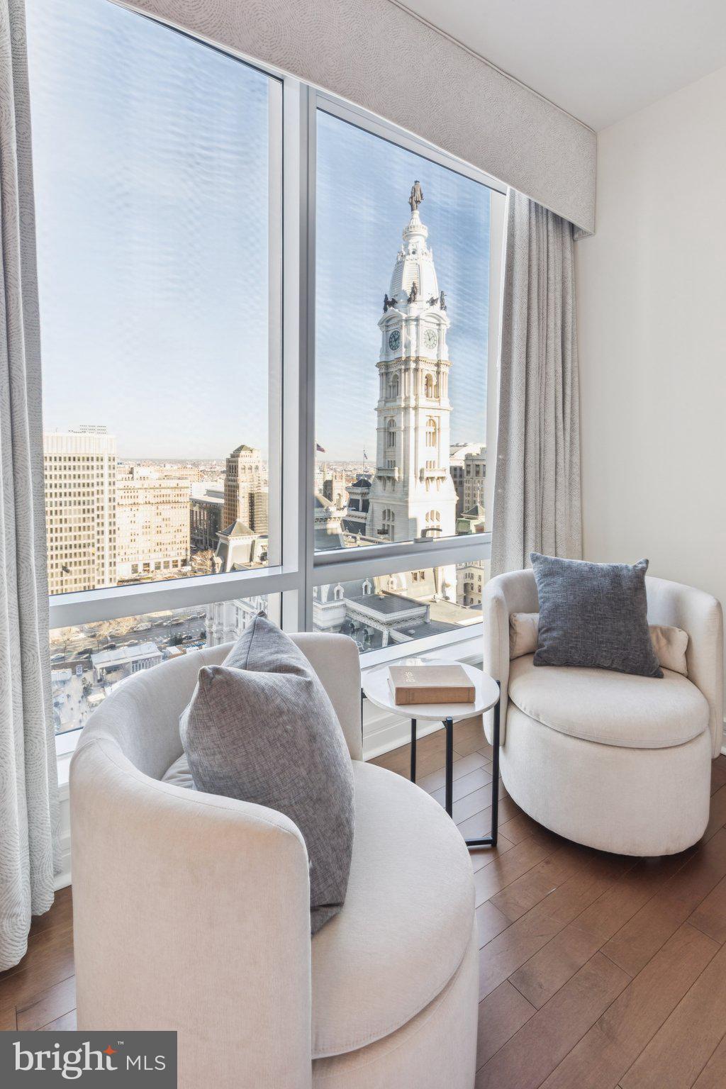 AVENUE OF THE ARTS - Residential