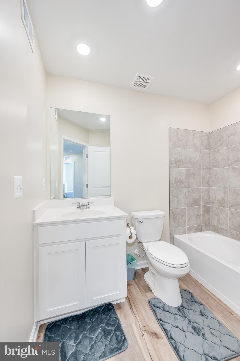 SHENANDOAH SPRINGS - Residential Lease