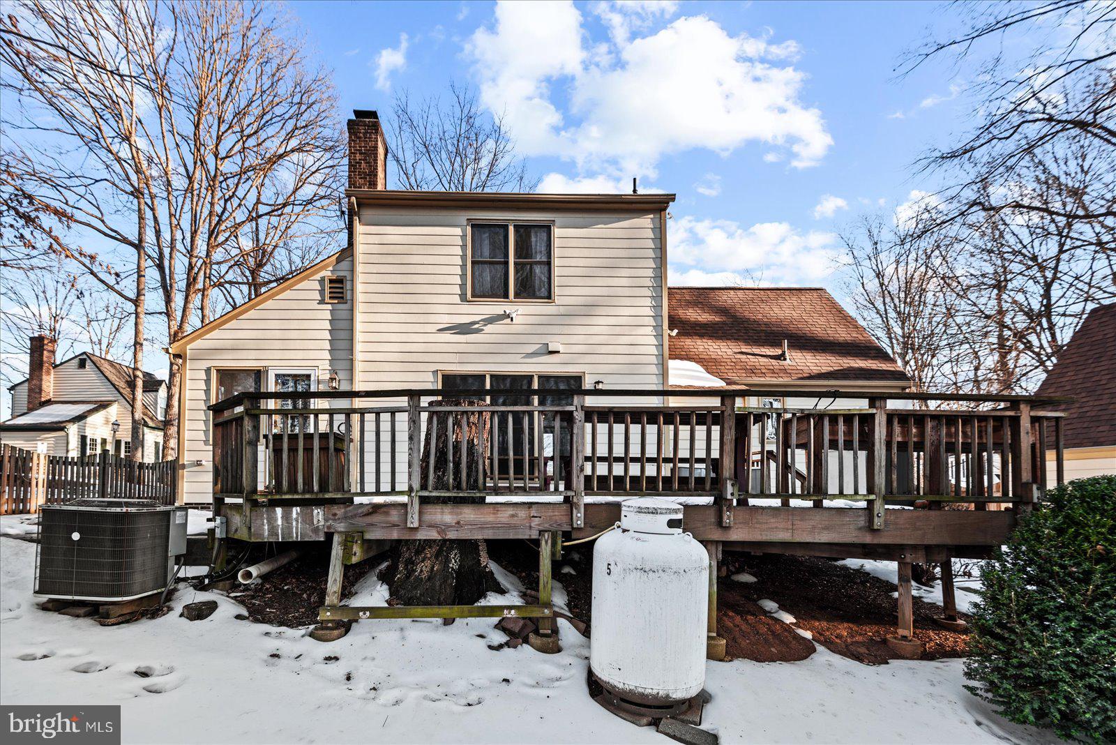 MONTCLAIR - Residential