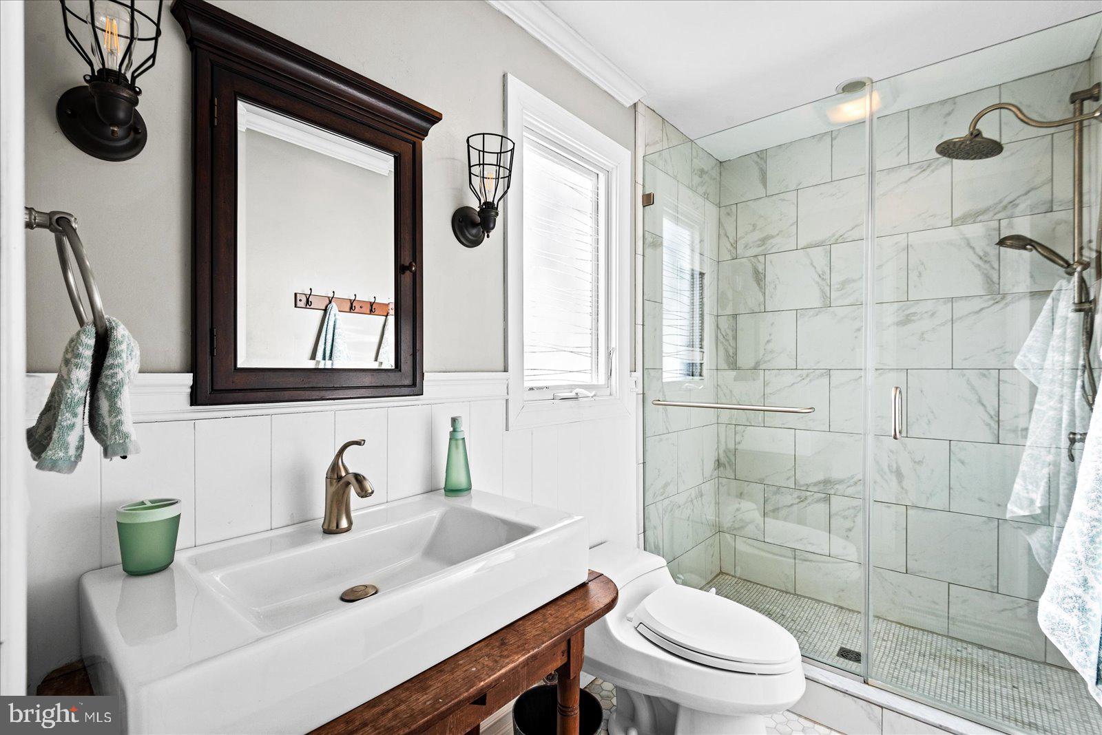 MONTCLAIR - Residential