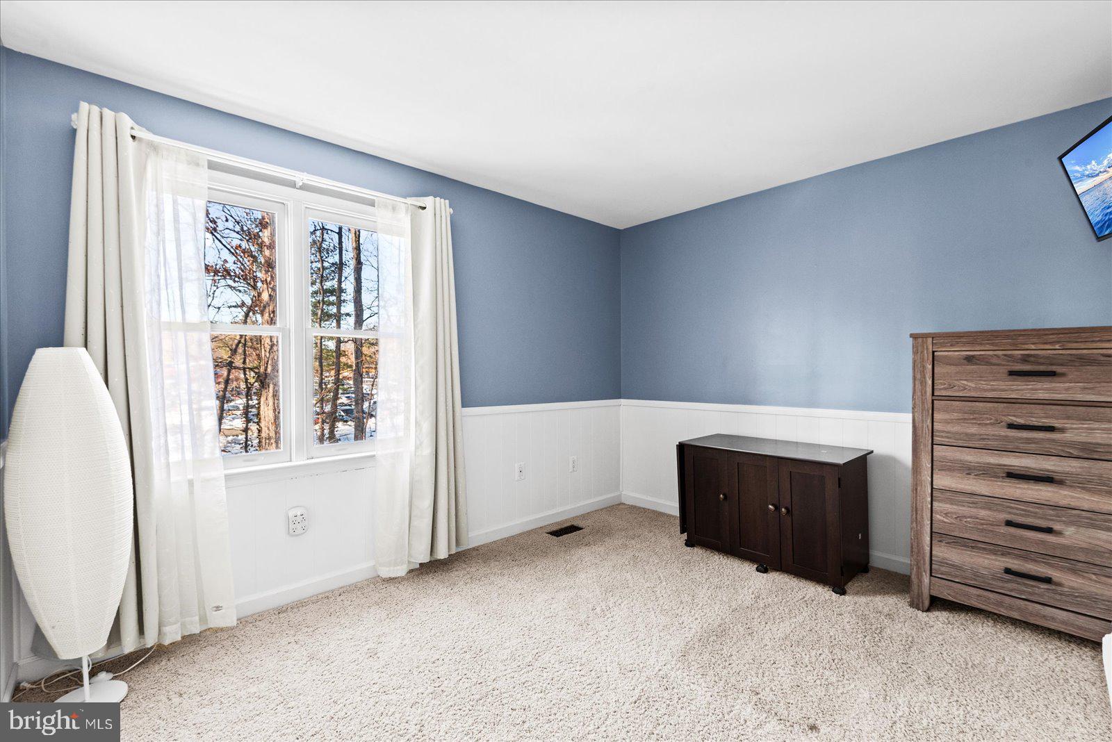 MONTCLAIR - Residential