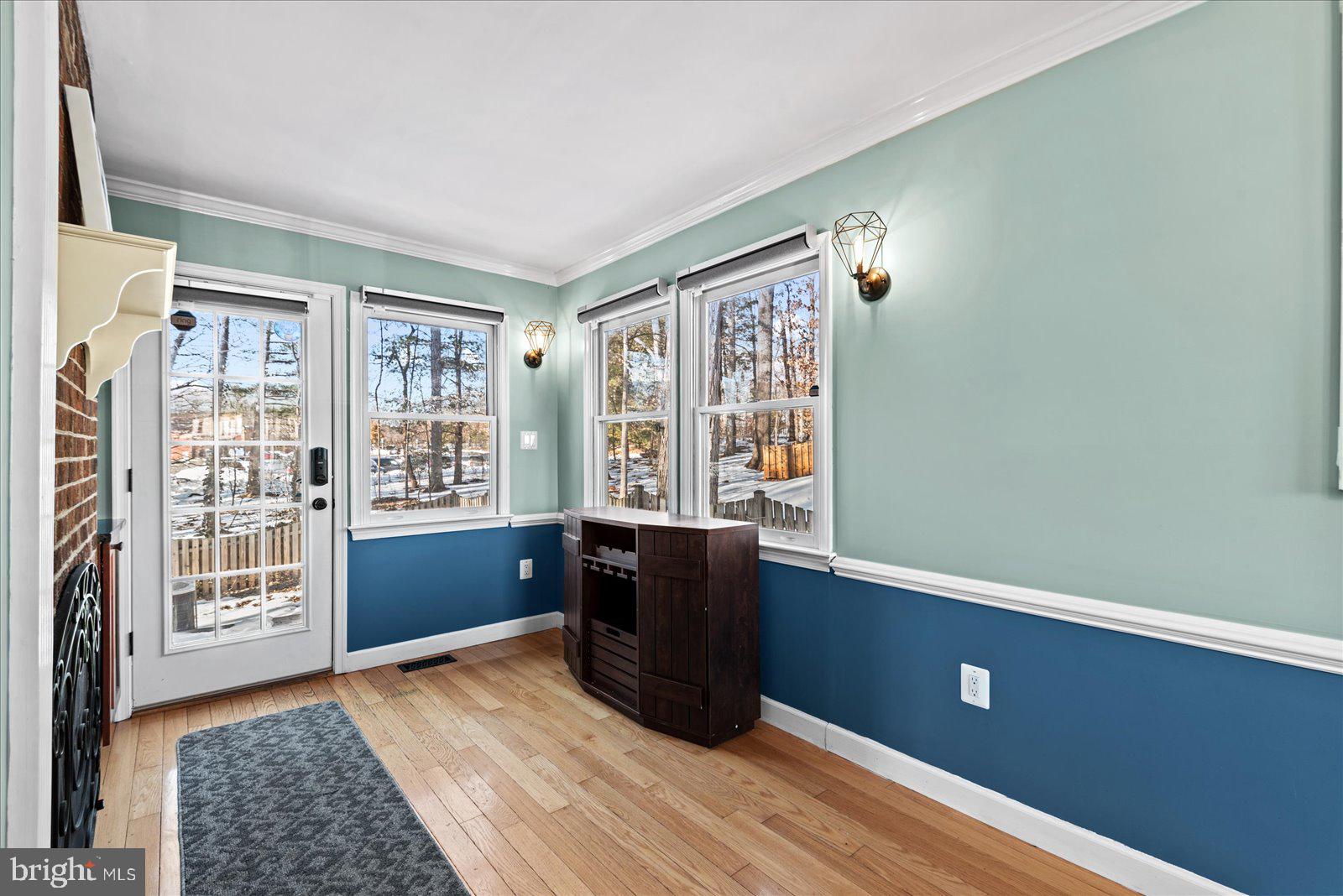 MONTCLAIR - Residential