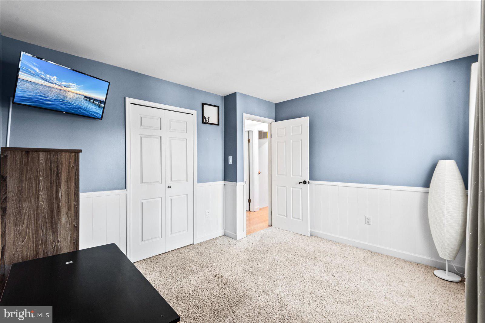 MONTCLAIR - Residential