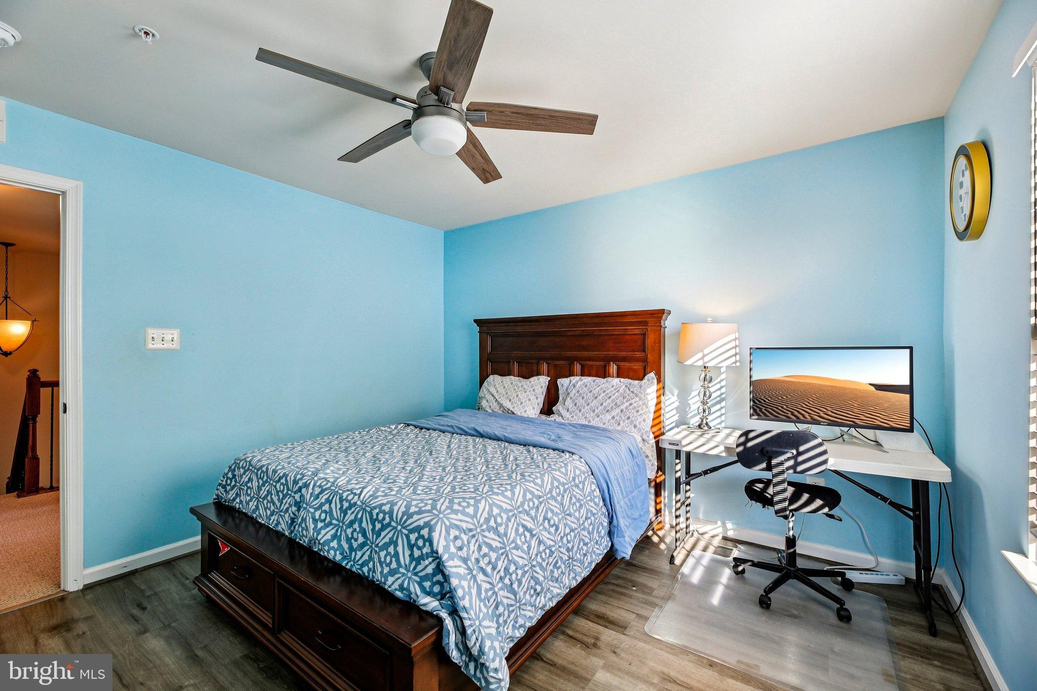 OAKDALE VILLAGE - Residential Lease