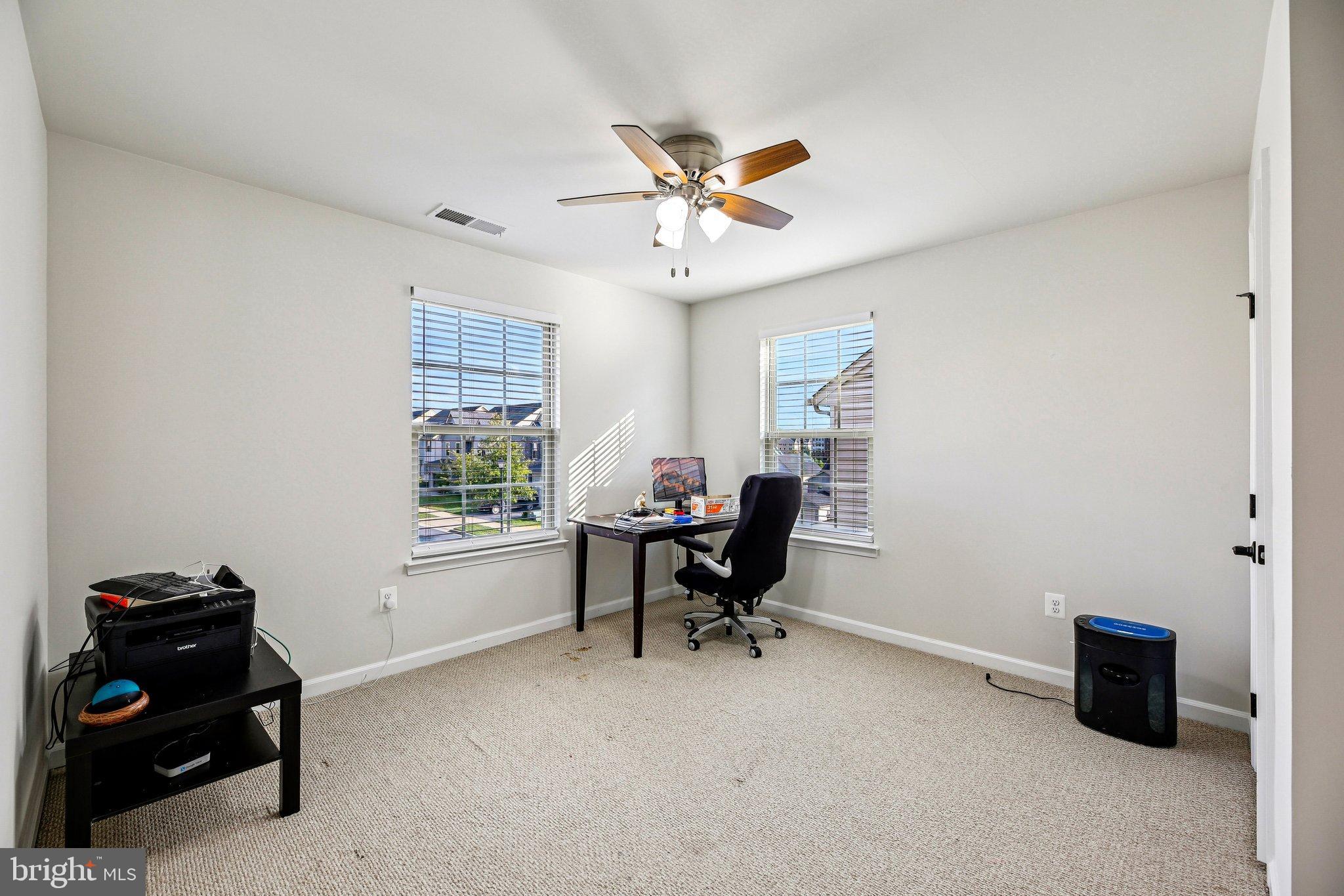 OAKDALE VILLAGE - Residential Lease