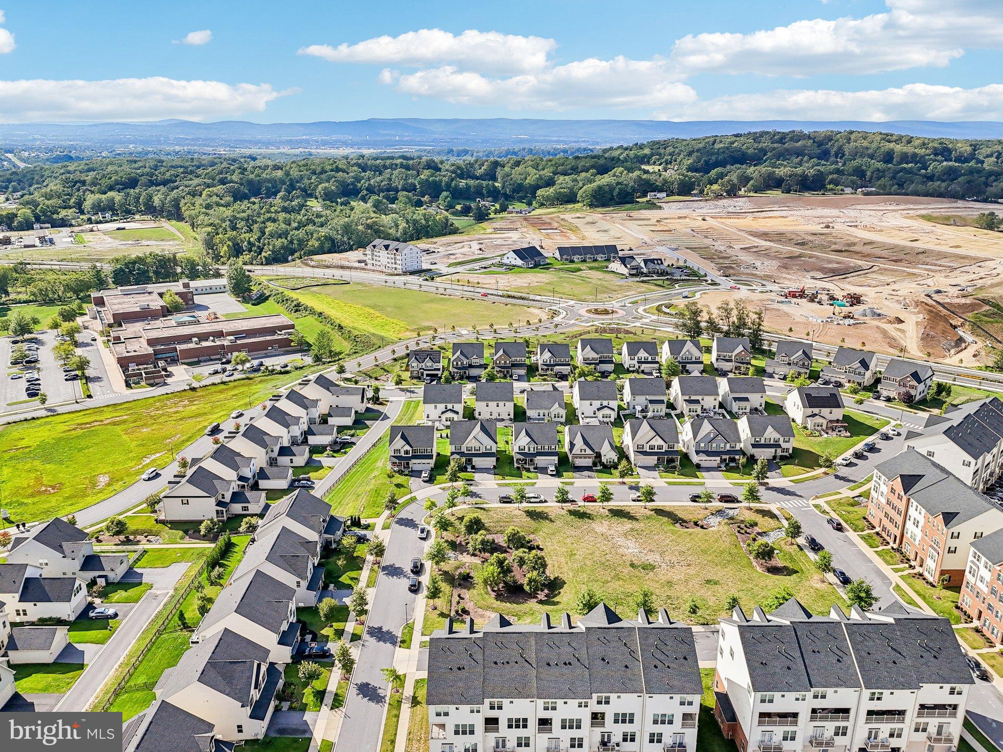 OAKDALE VILLAGE - Residential Lease