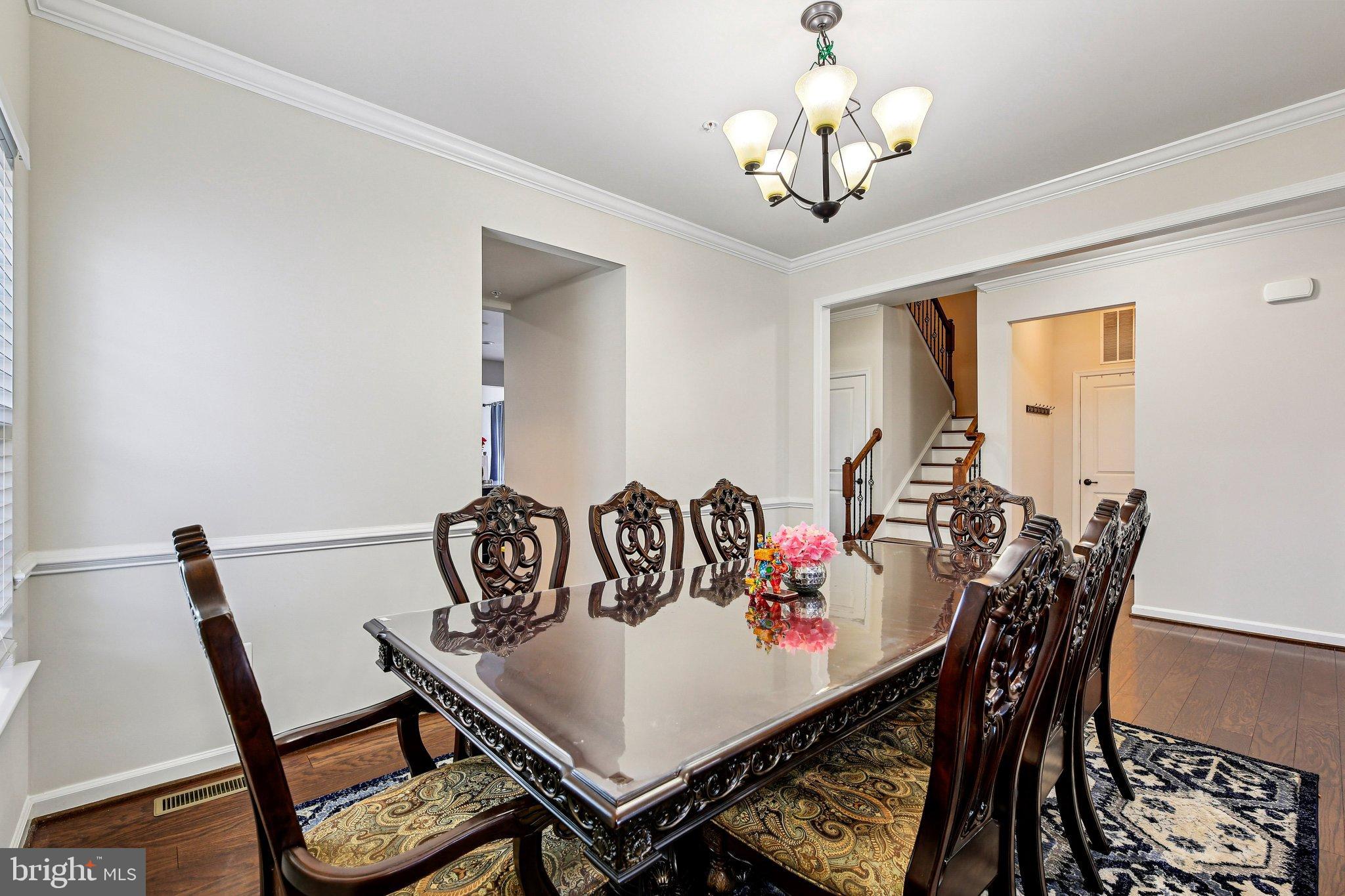 OAKDALE VILLAGE - Residential Lease