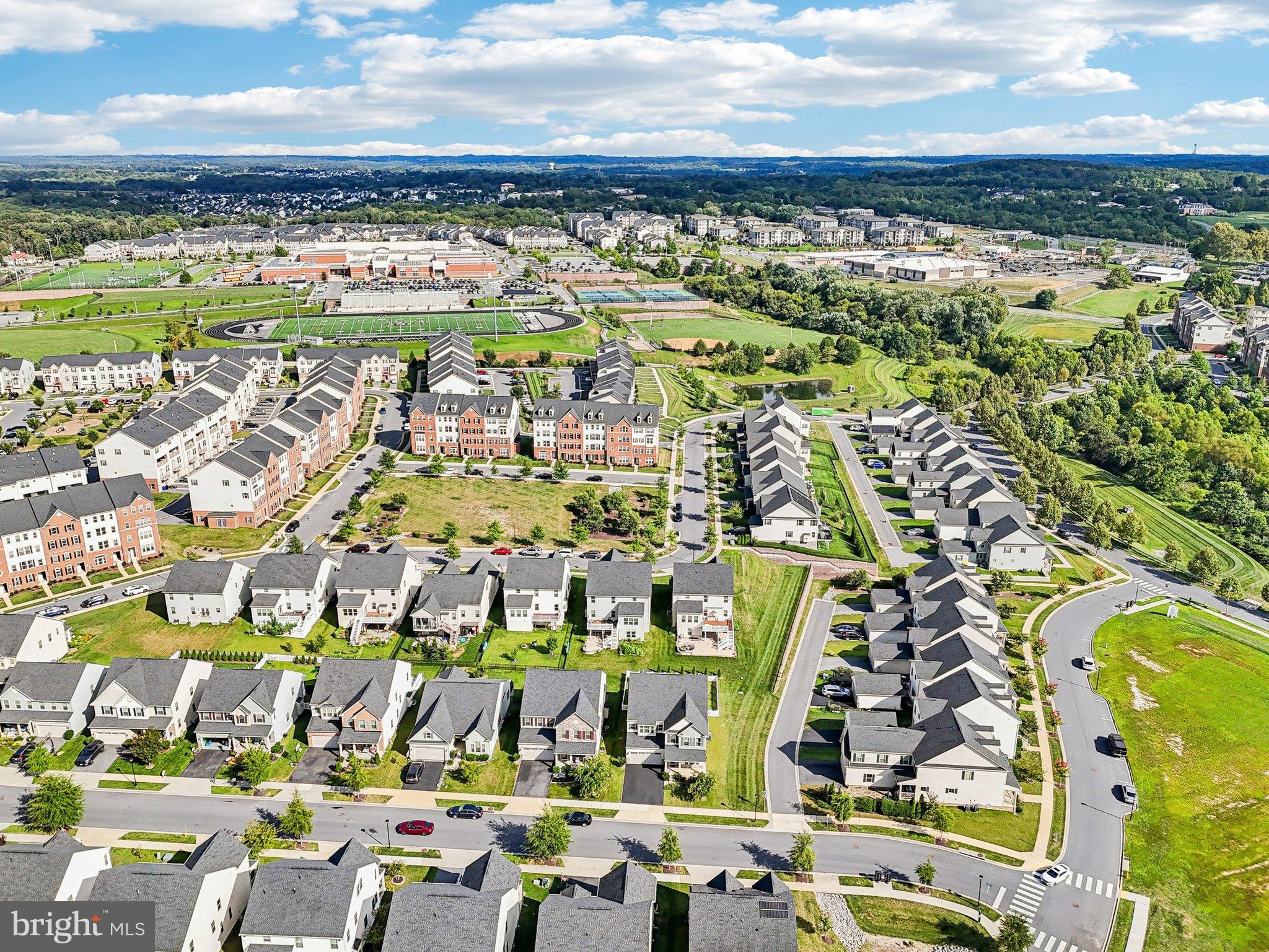 OAKDALE VILLAGE - Residential Lease