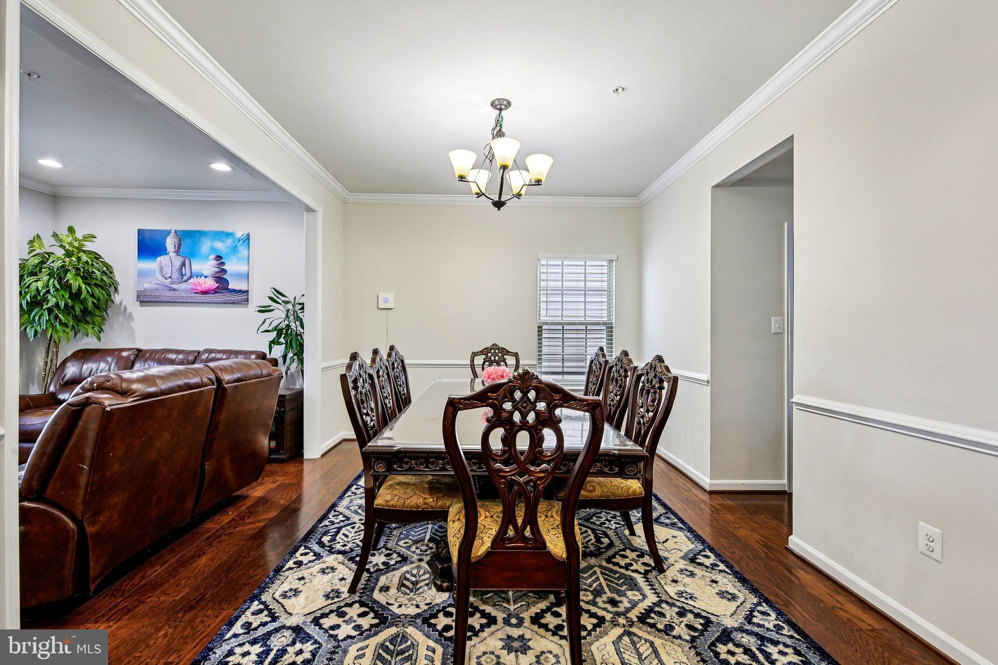 OAKDALE VILLAGE - Residential Lease