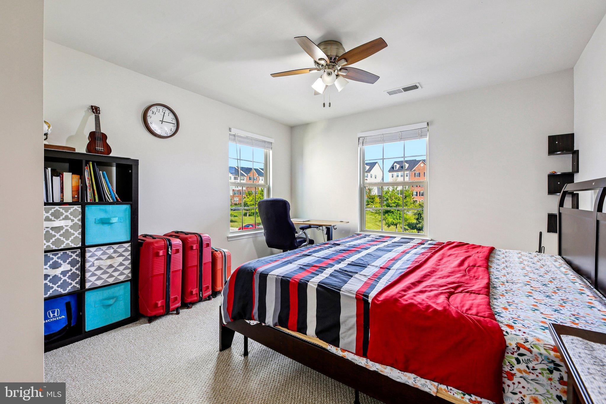 OAKDALE VILLAGE - Residential Lease