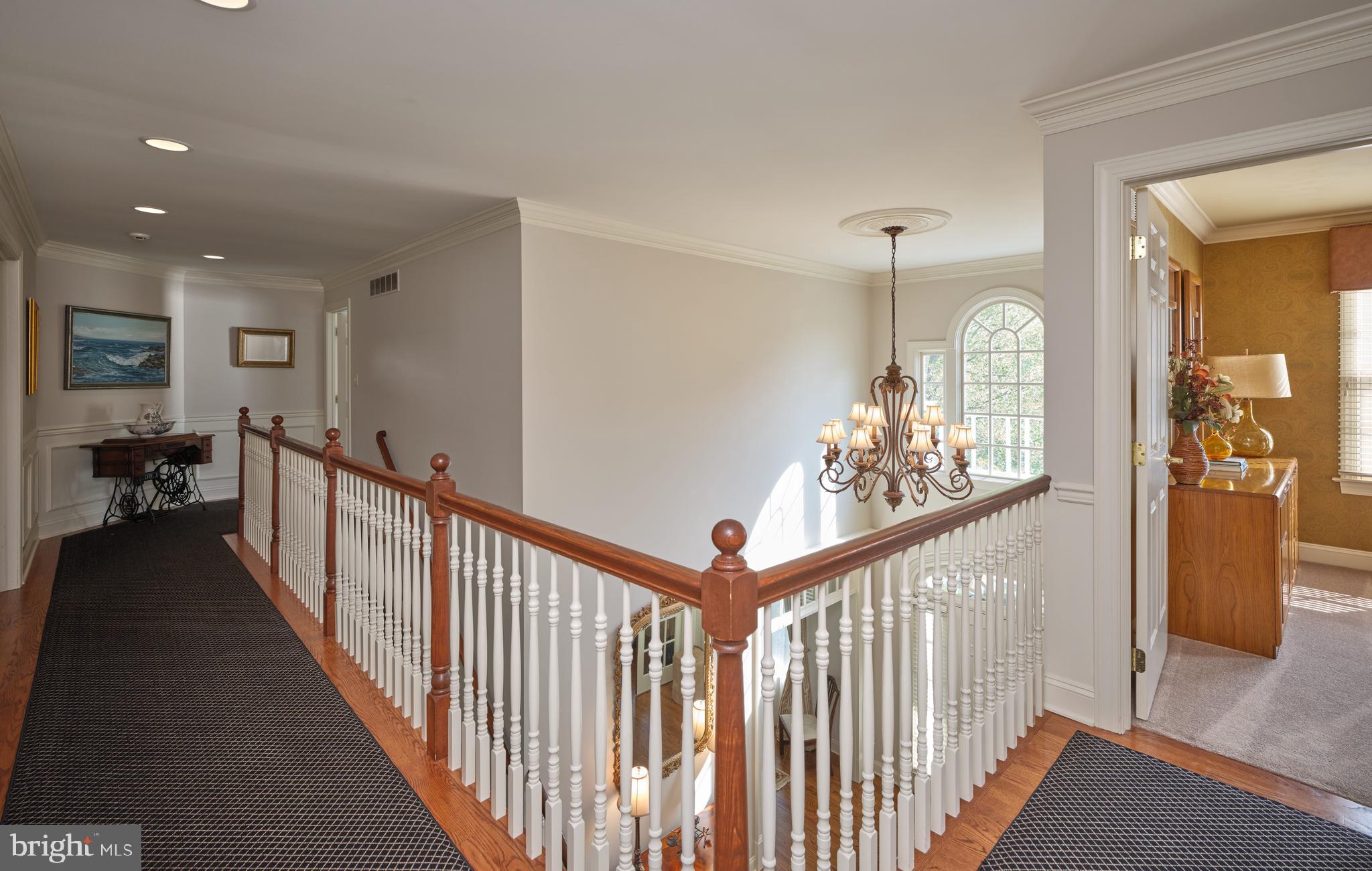 LAUREL BROOK - Residential