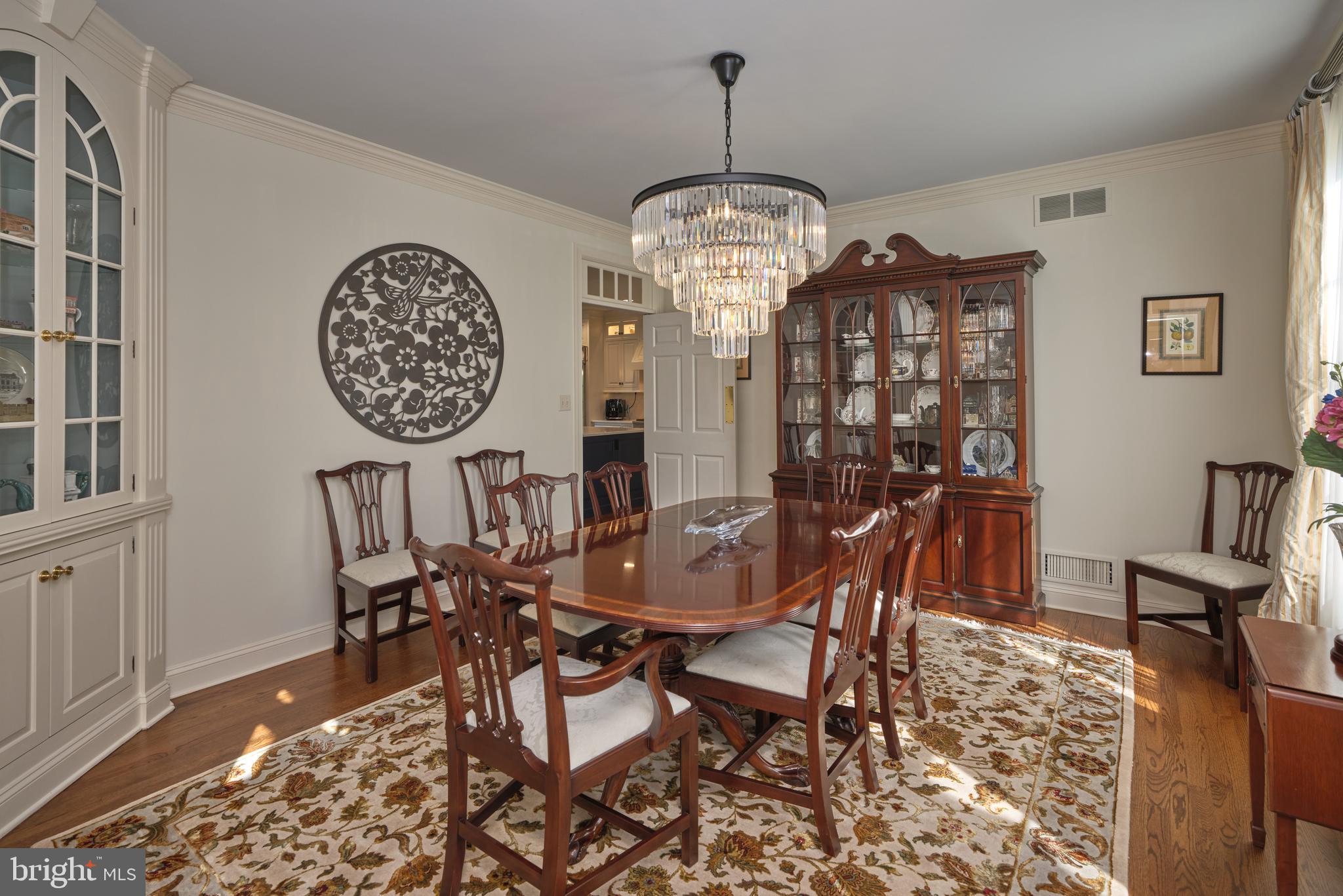 LAUREL BROOK - Residential