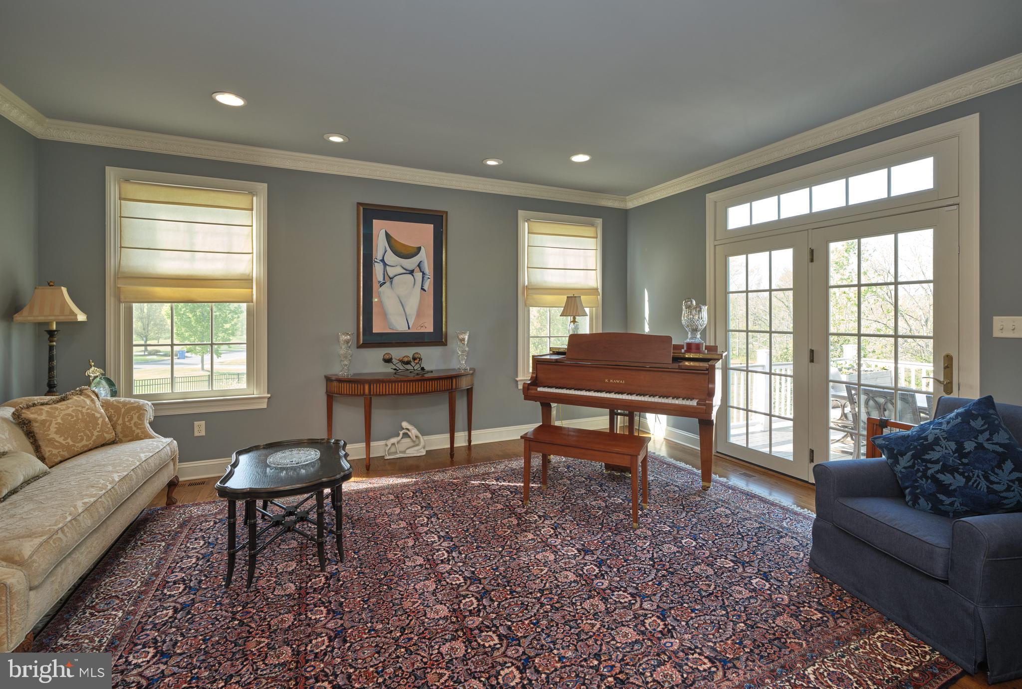 LAUREL BROOK - Residential