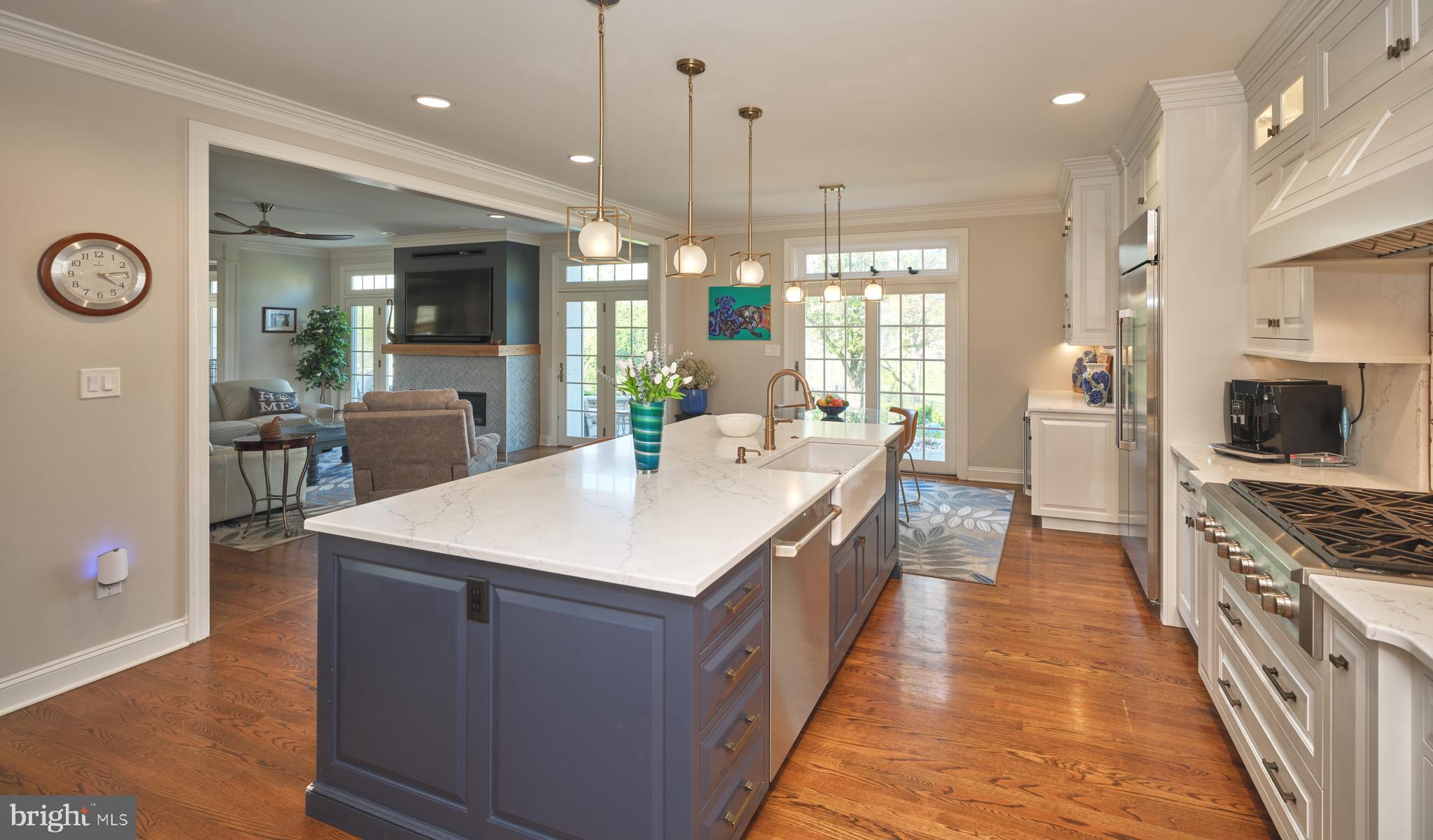 LAUREL BROOK - Residential