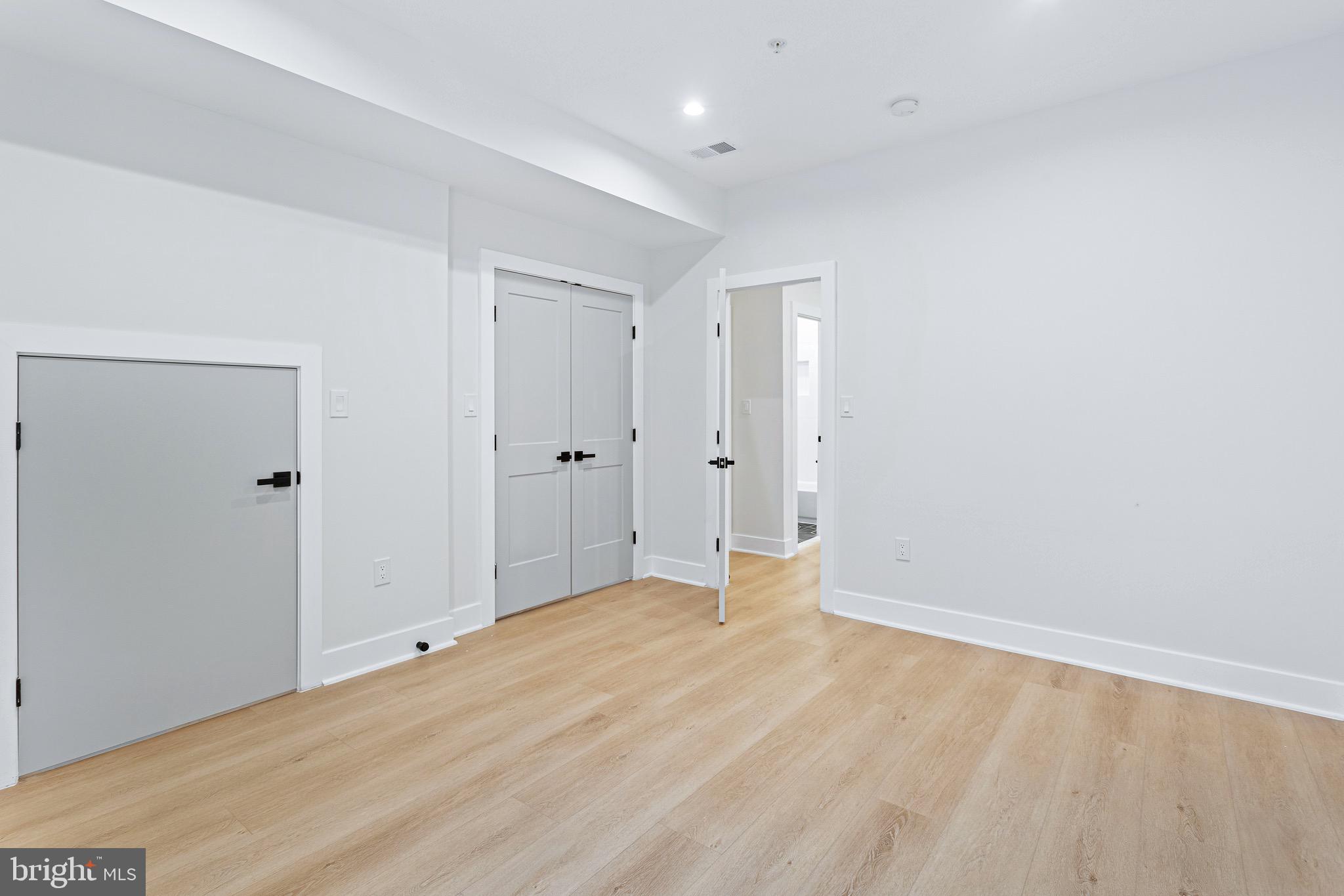 TRINIDAD - Residential