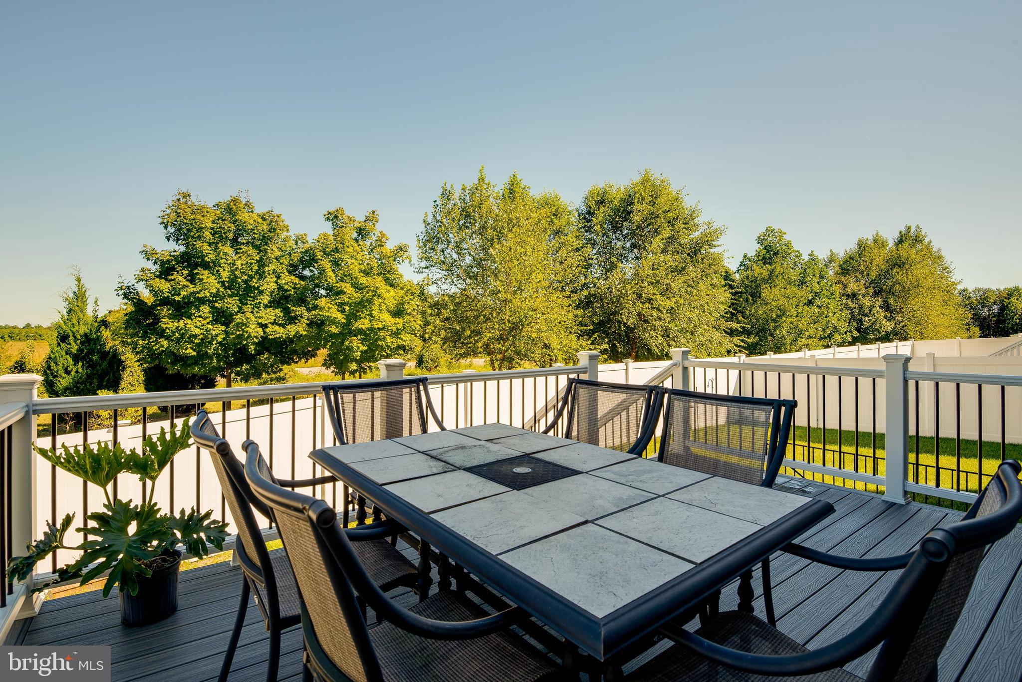 UPTON FARM - Residential