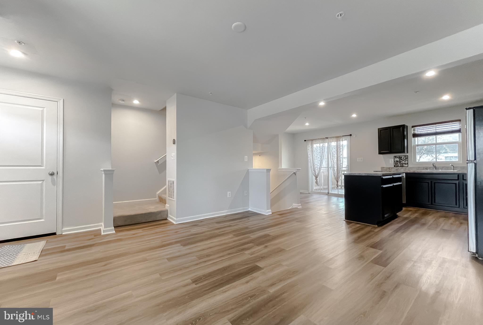 WILLOWGATE - Residential