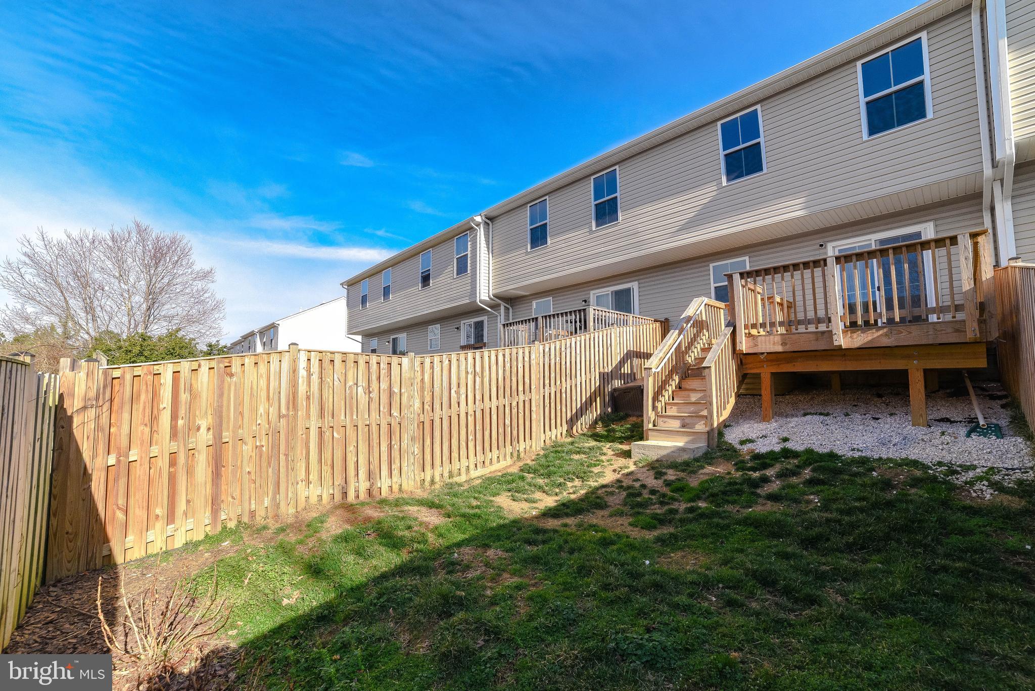 WILLOWGATE - Residential