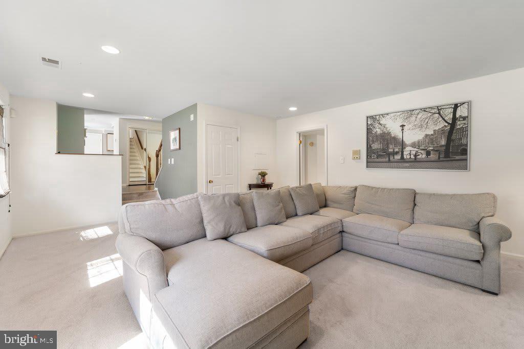 DORSEY SEARCH - Residential