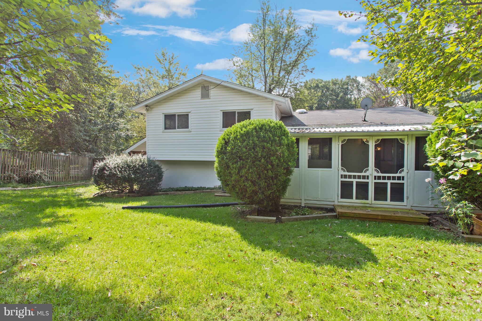 MCCAHILL ESTATES-PLAT 1> - Residential